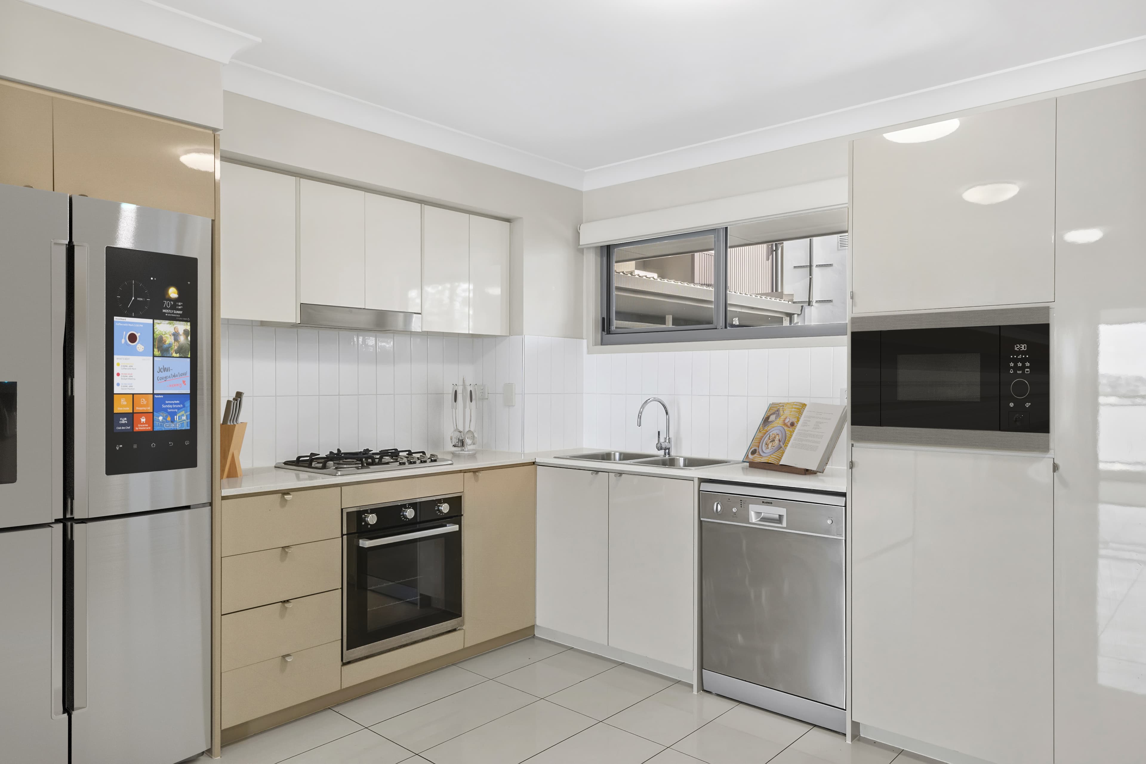 803/8 Hurworth Stree..., Bowen Hills - Thumbnail 3