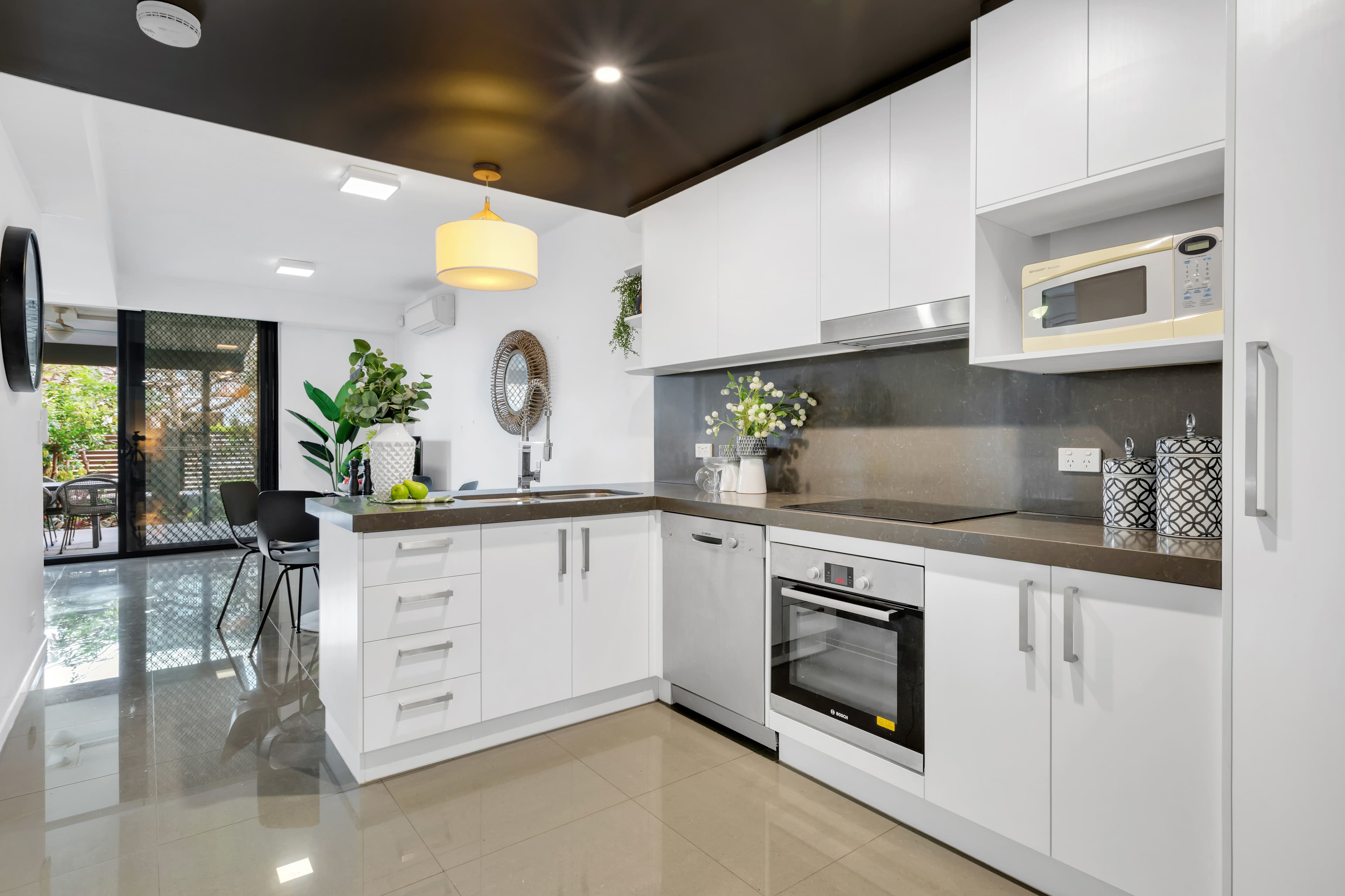 1/21 Yeronga Street, Yeronga - Thumbnail 4