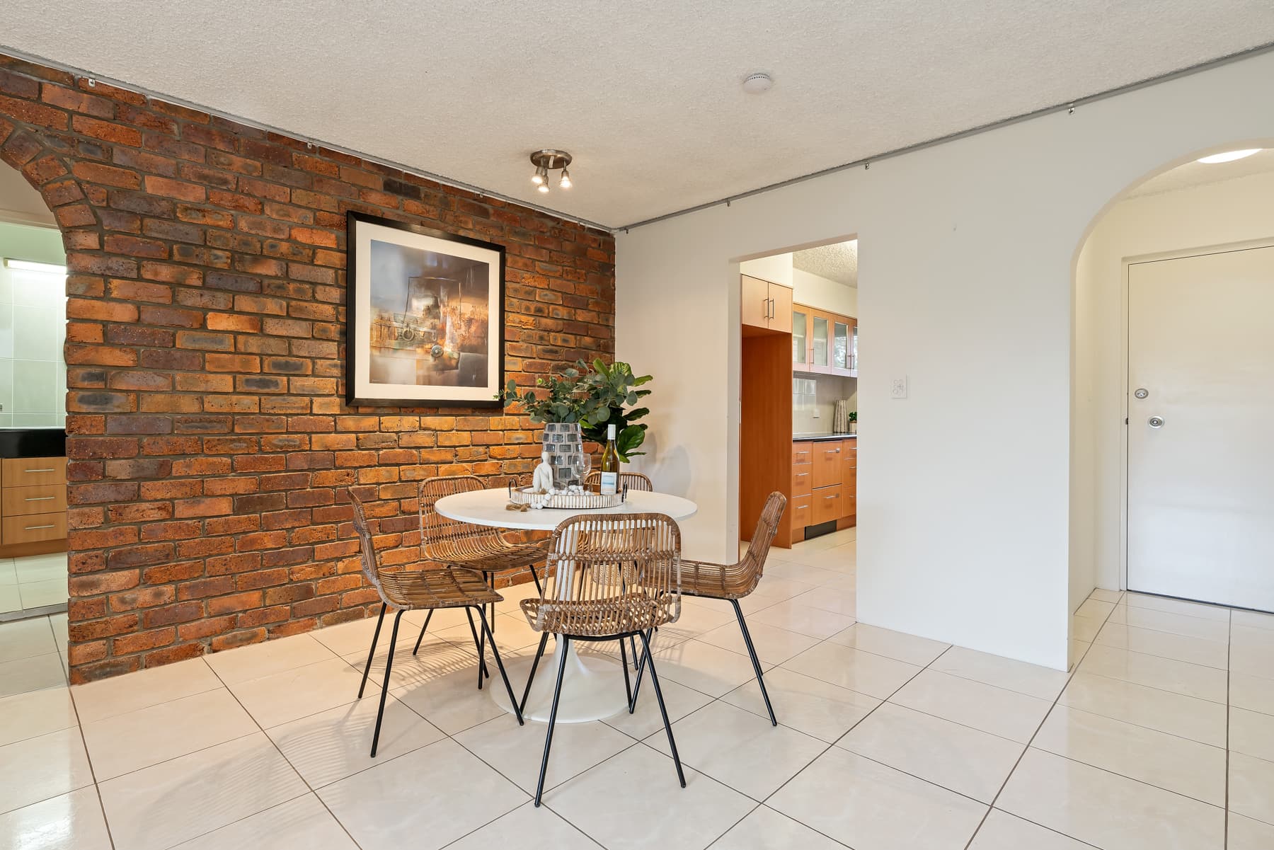 6/19 Maryvale Street, Toowong - Thumbnail 2