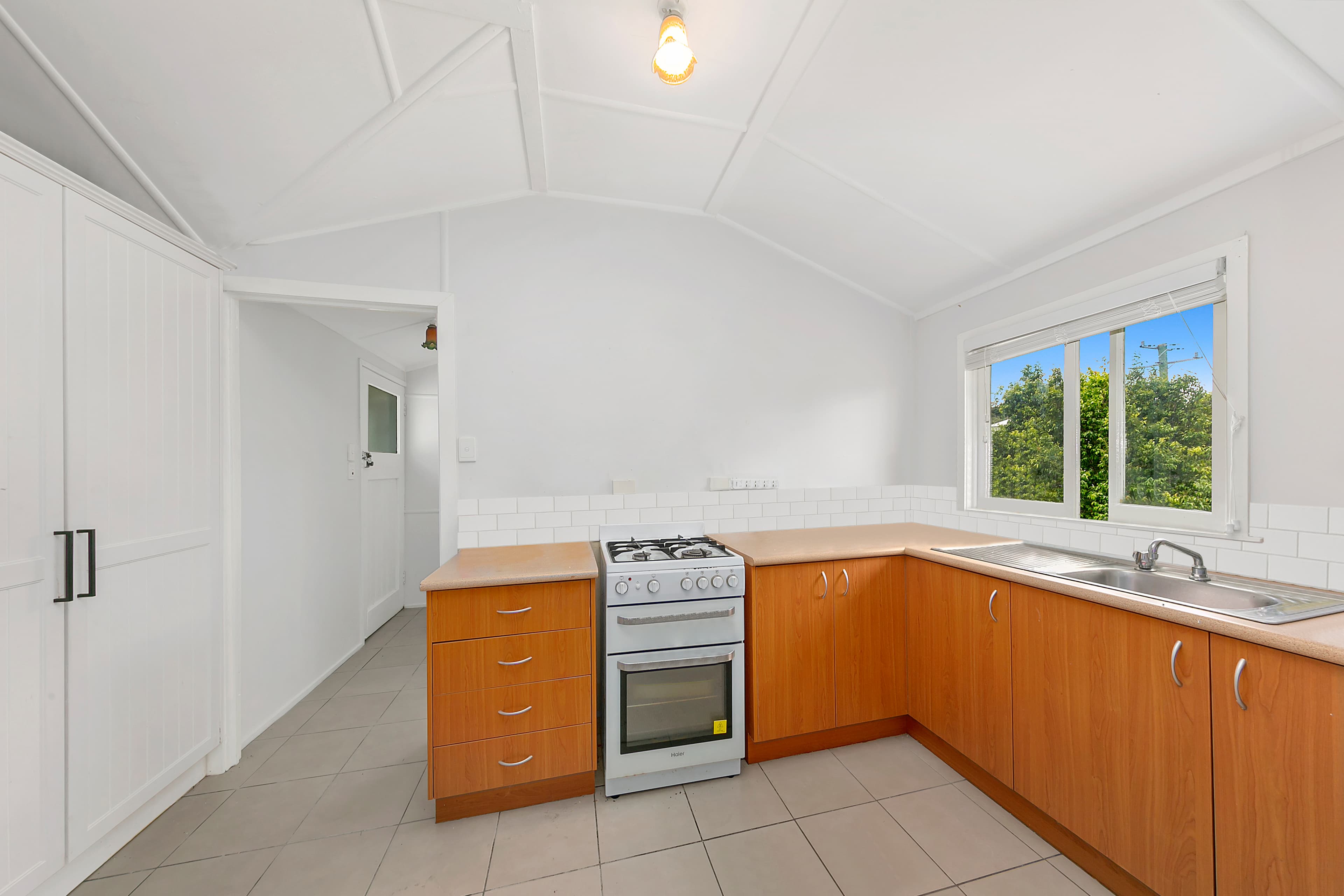 62 Abuklea Street, Wilston - Thumbnail 3