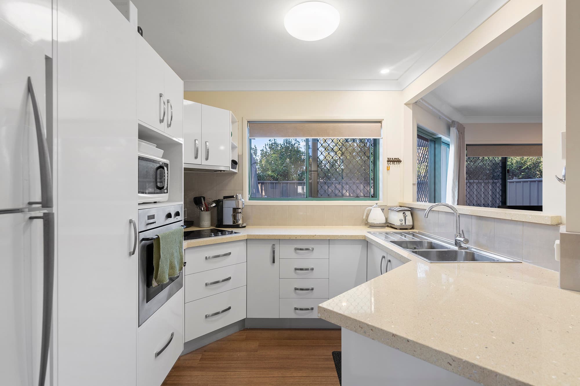 1/33 Eldon Street, Indooroopilly - Thumbnail 4