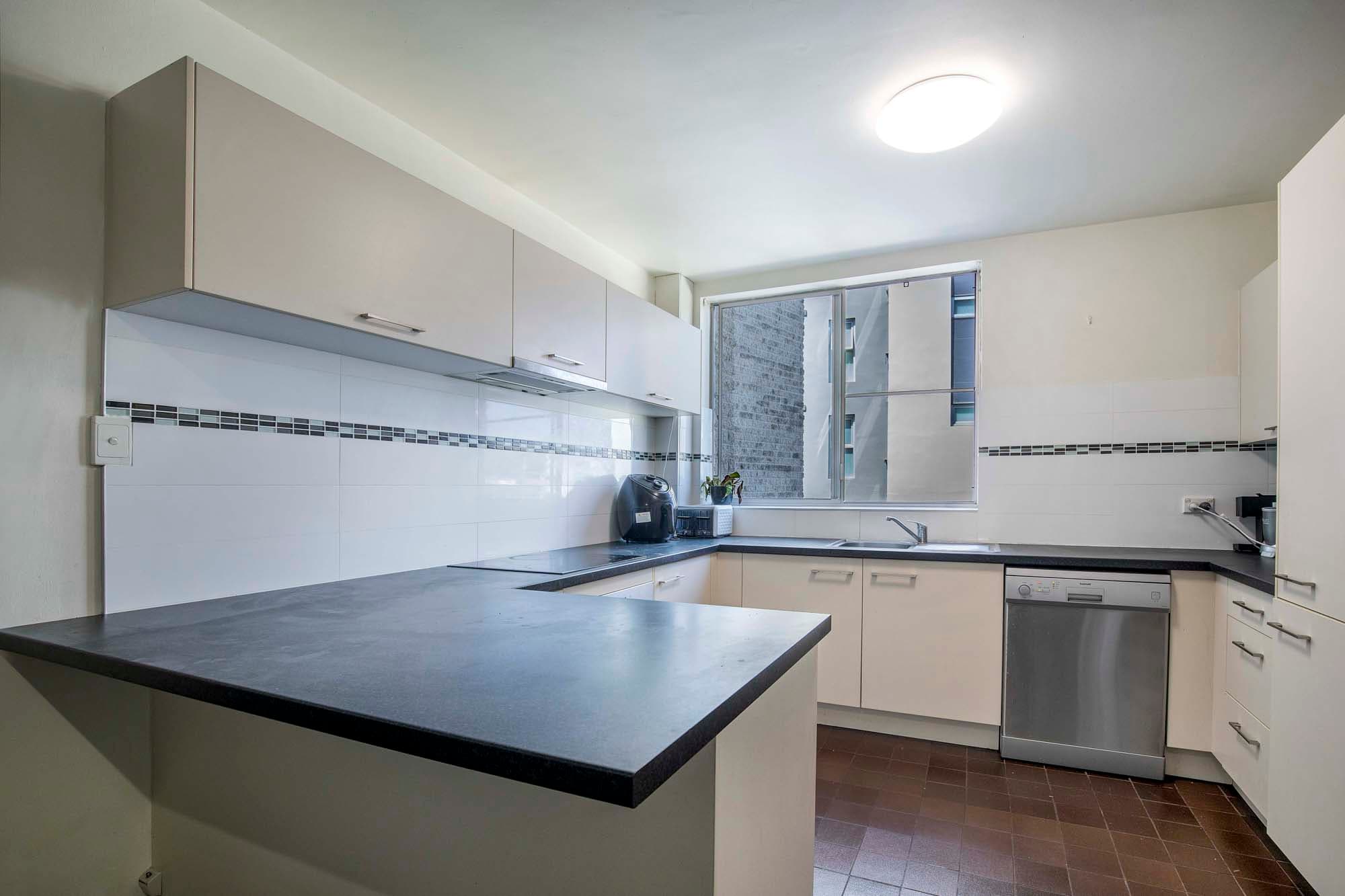 6/26 Brisbane Street, Toowong - Thumbnail 2
