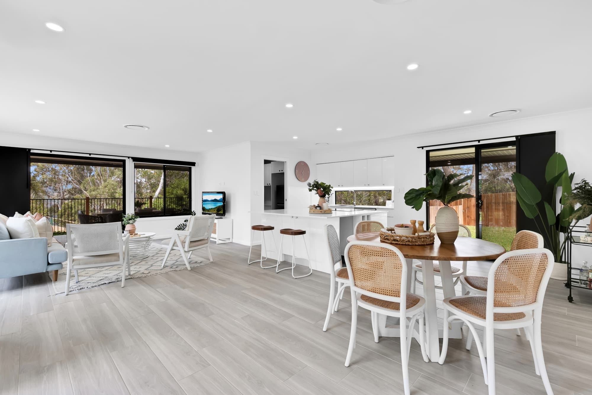 7 Whyalla Court, Karana Downs - Thumbnail 2