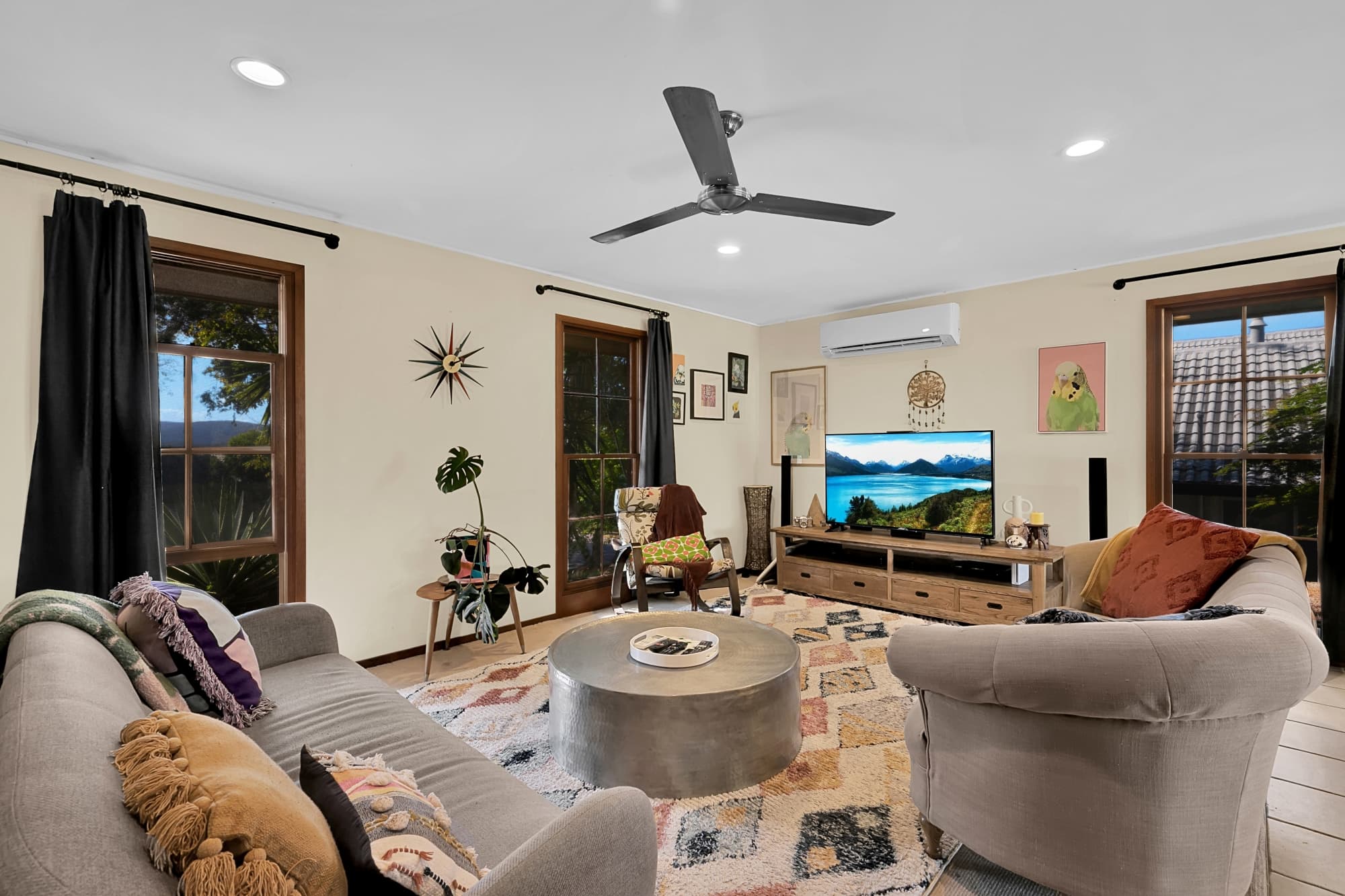 36 Pinkwood Street, Bellbowrie - Image 1
