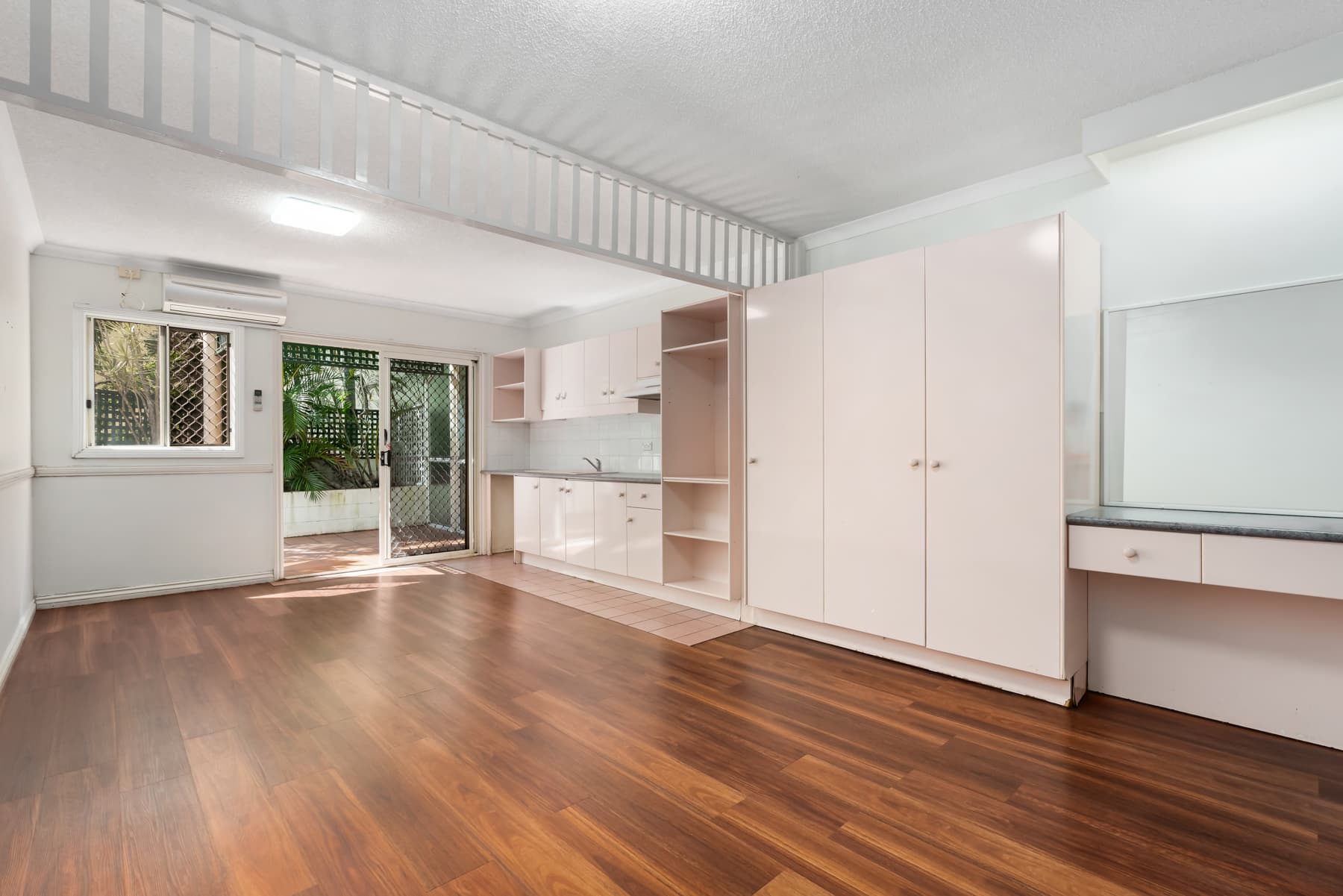 6/38 Jephson Street, Toowong - Image 1