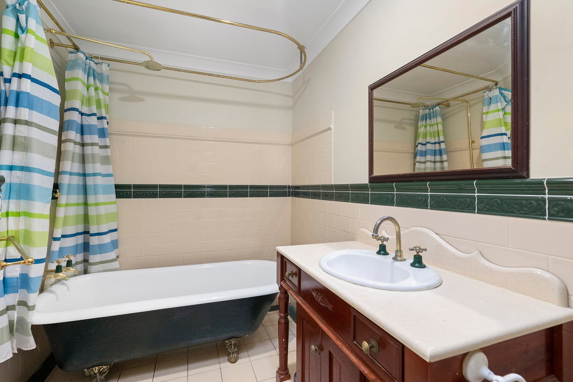 6/87 Russell Terrace, Indooroopilly - Thumbnail 6