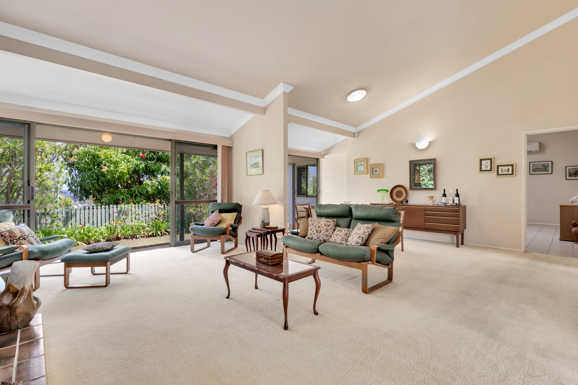 6 Bielby Road, Chapel Hill - Thumbnail 3