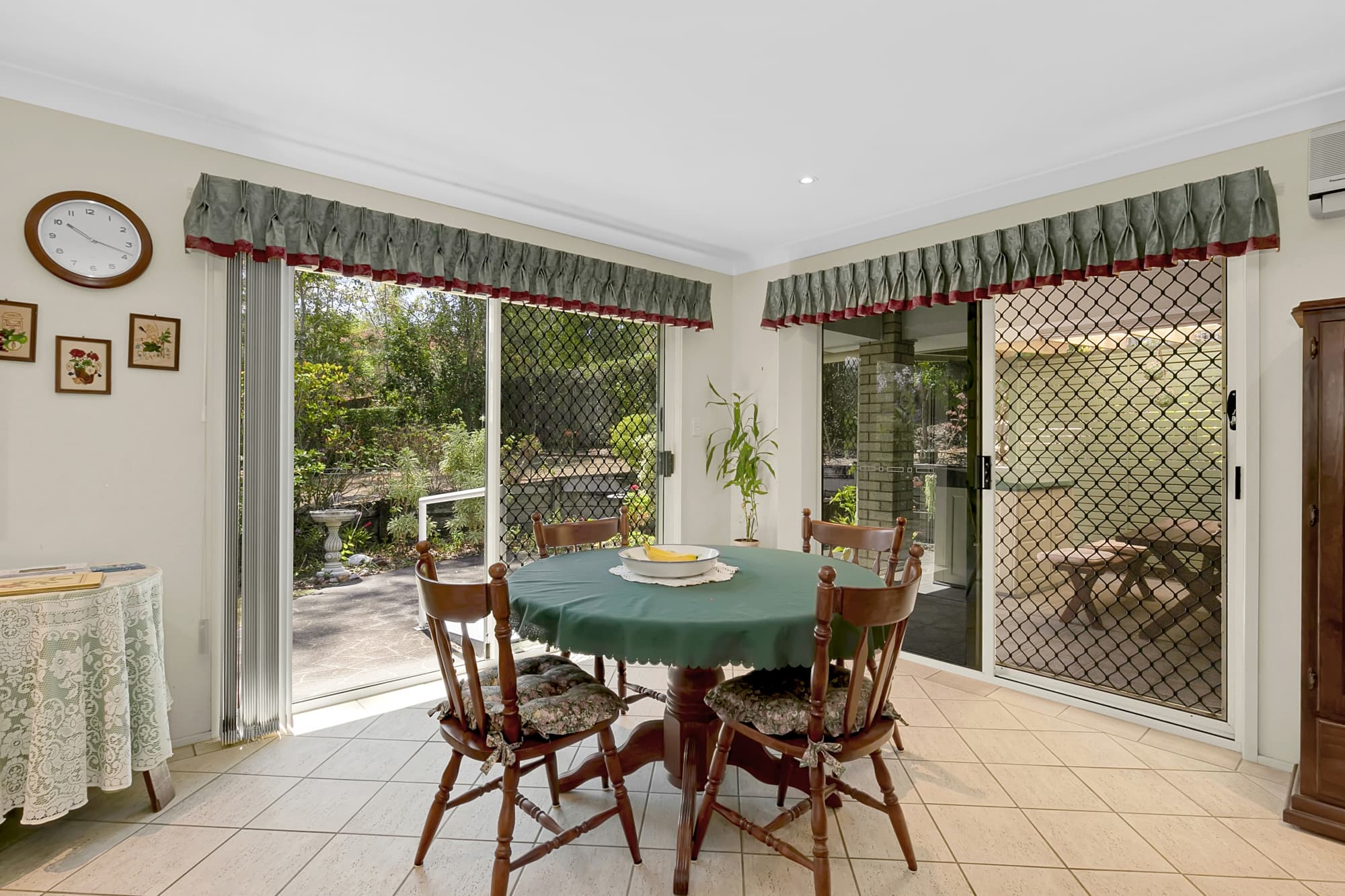 24 Pioneer Crescent, Bellbowrie - Thumbnail 8