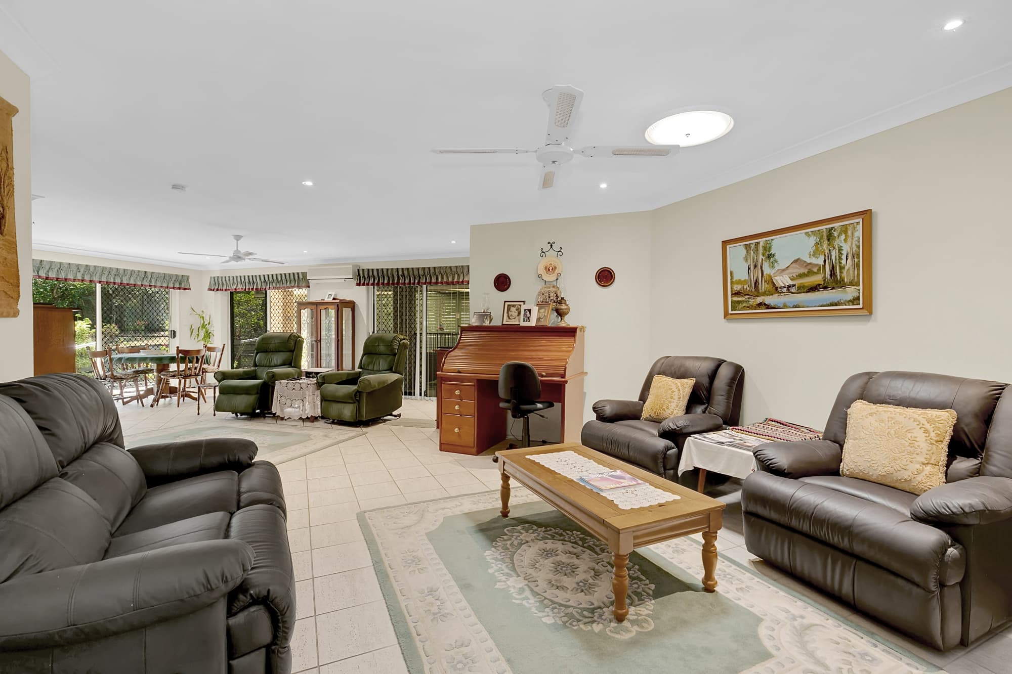 24 Pioneer Crescent, Bellbowrie - Image 1