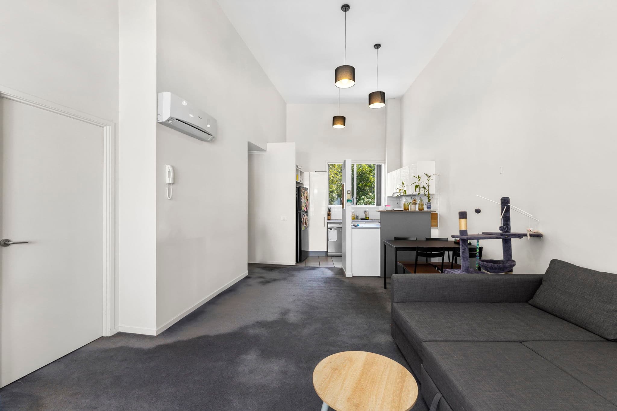 73/2 Campbell Street, Toowong - Thumbnail 4