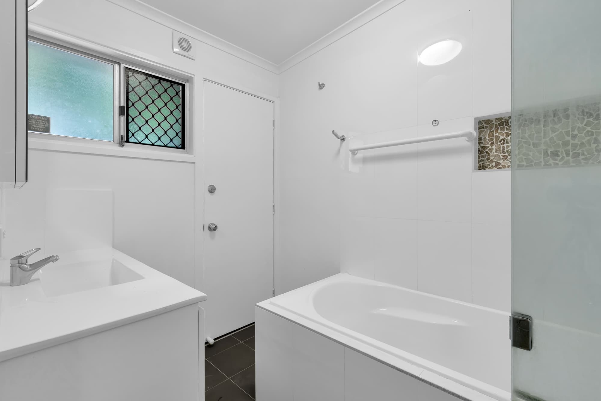 39 Moolingal Street, Jindalee - Thumbnail 8