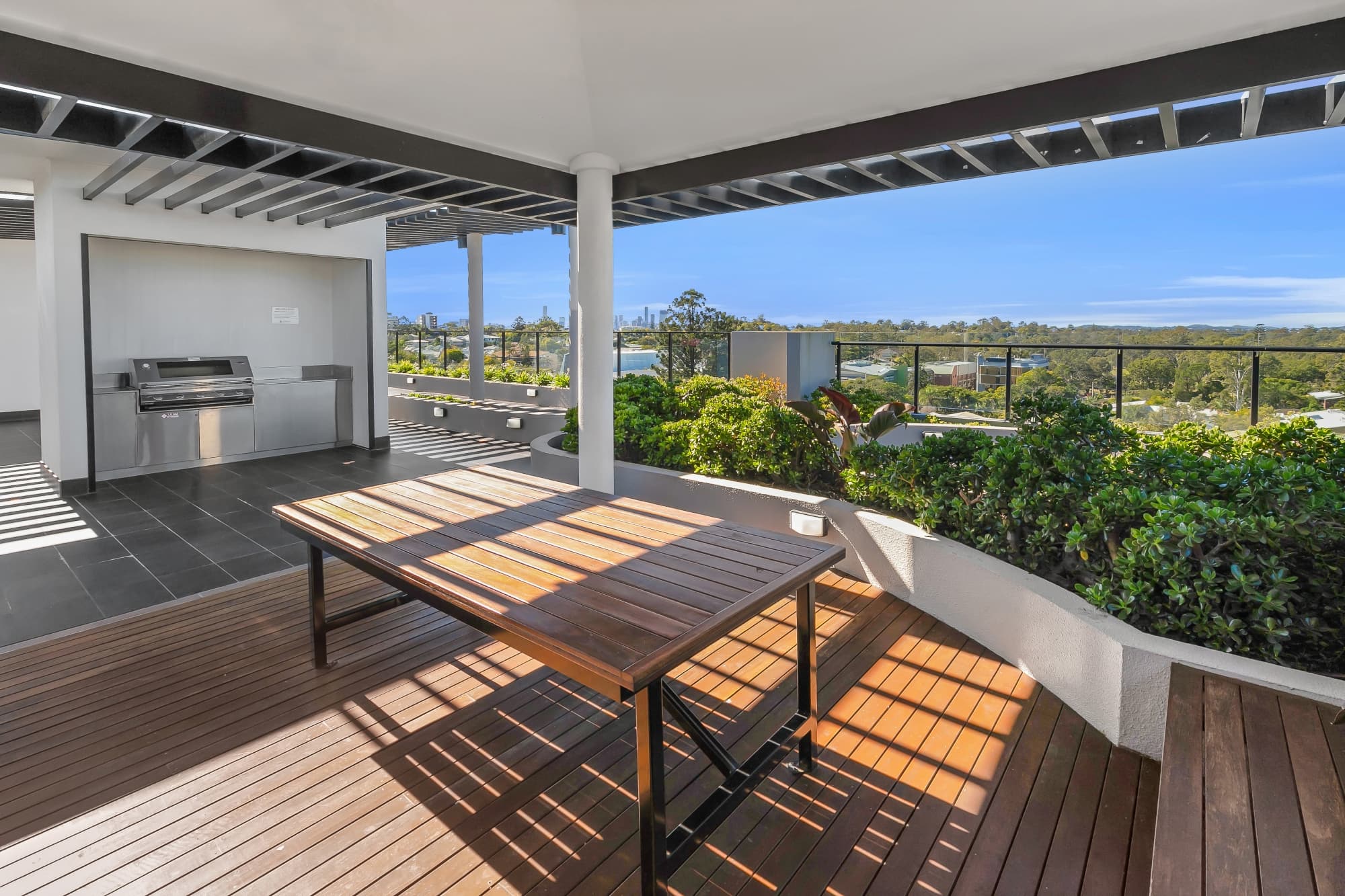 303/133 Clarence Roa..., Indooroopilly - Thumbnail 8