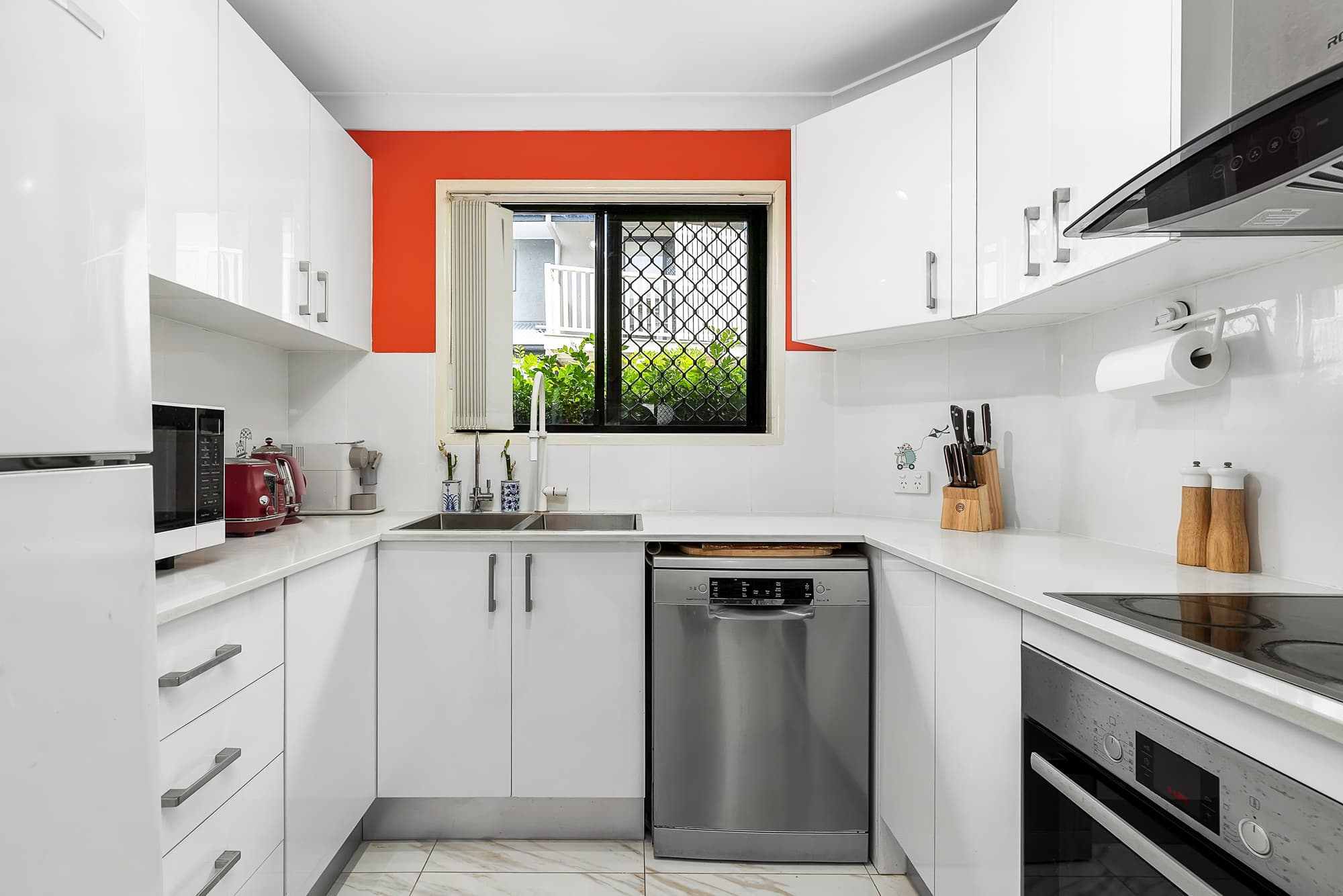3/57 Coonan Street, Indooroopilly - Thumbnail 3