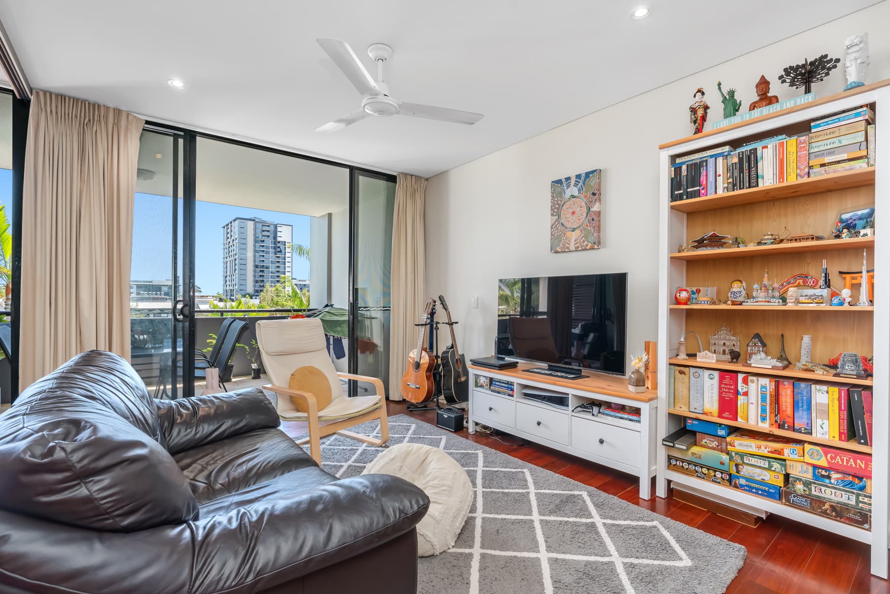 18/26 Holland Street, Toowong - Thumbnail 2