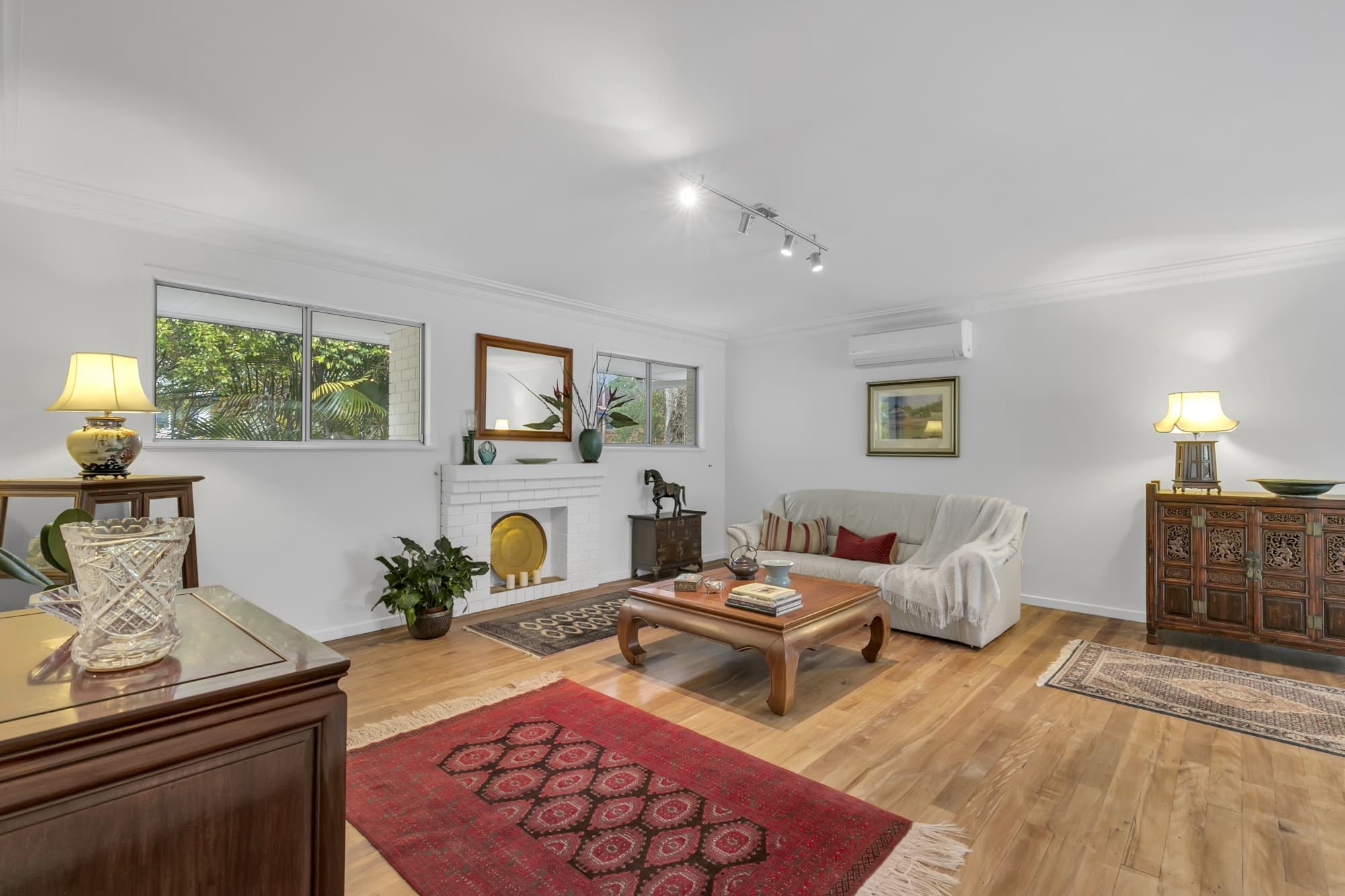 7 Lois Street, Kenmore - Thumbnail 2