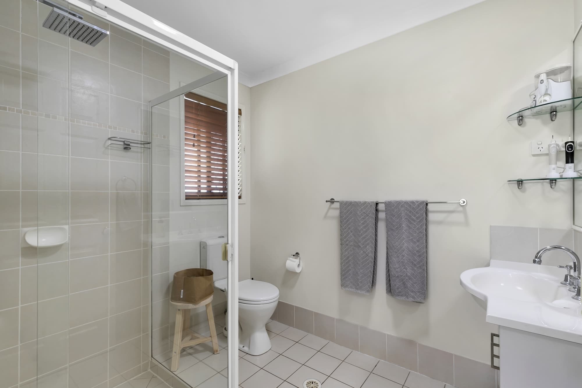 43 Regency Crescent, Moggill - Thumbnail 5