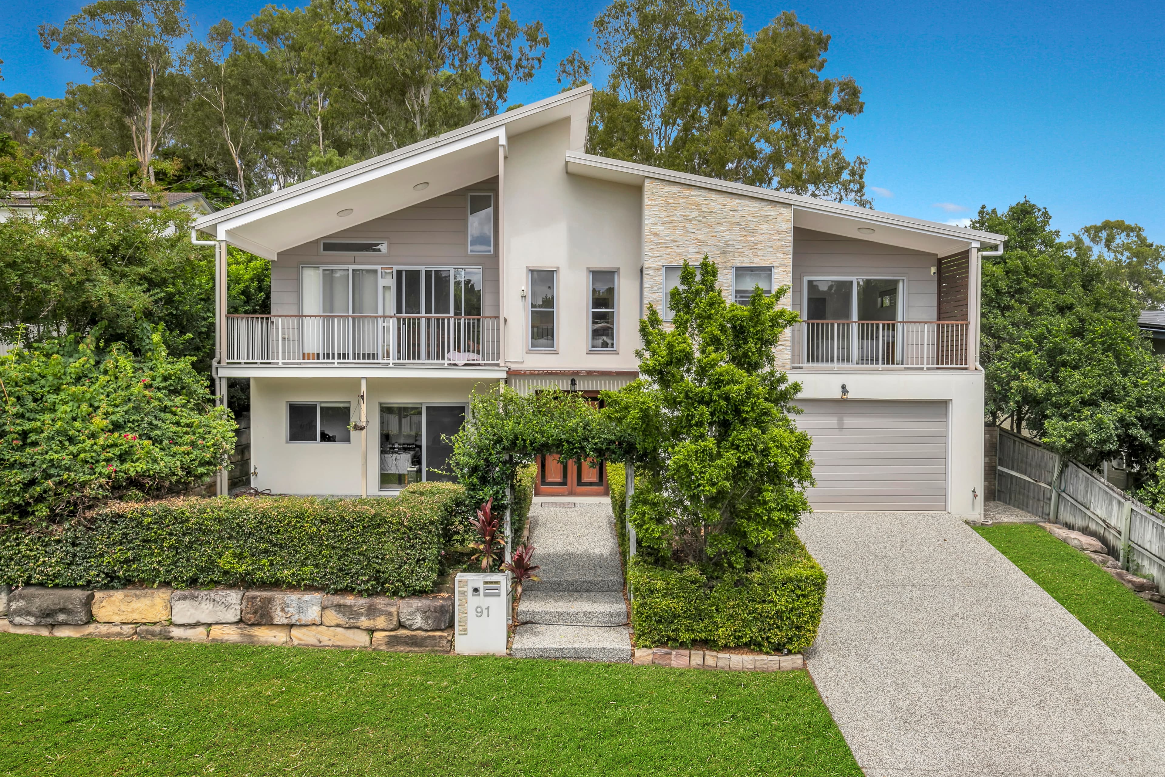 91 Bozzato Place, Kenmore - Thumbnail 2