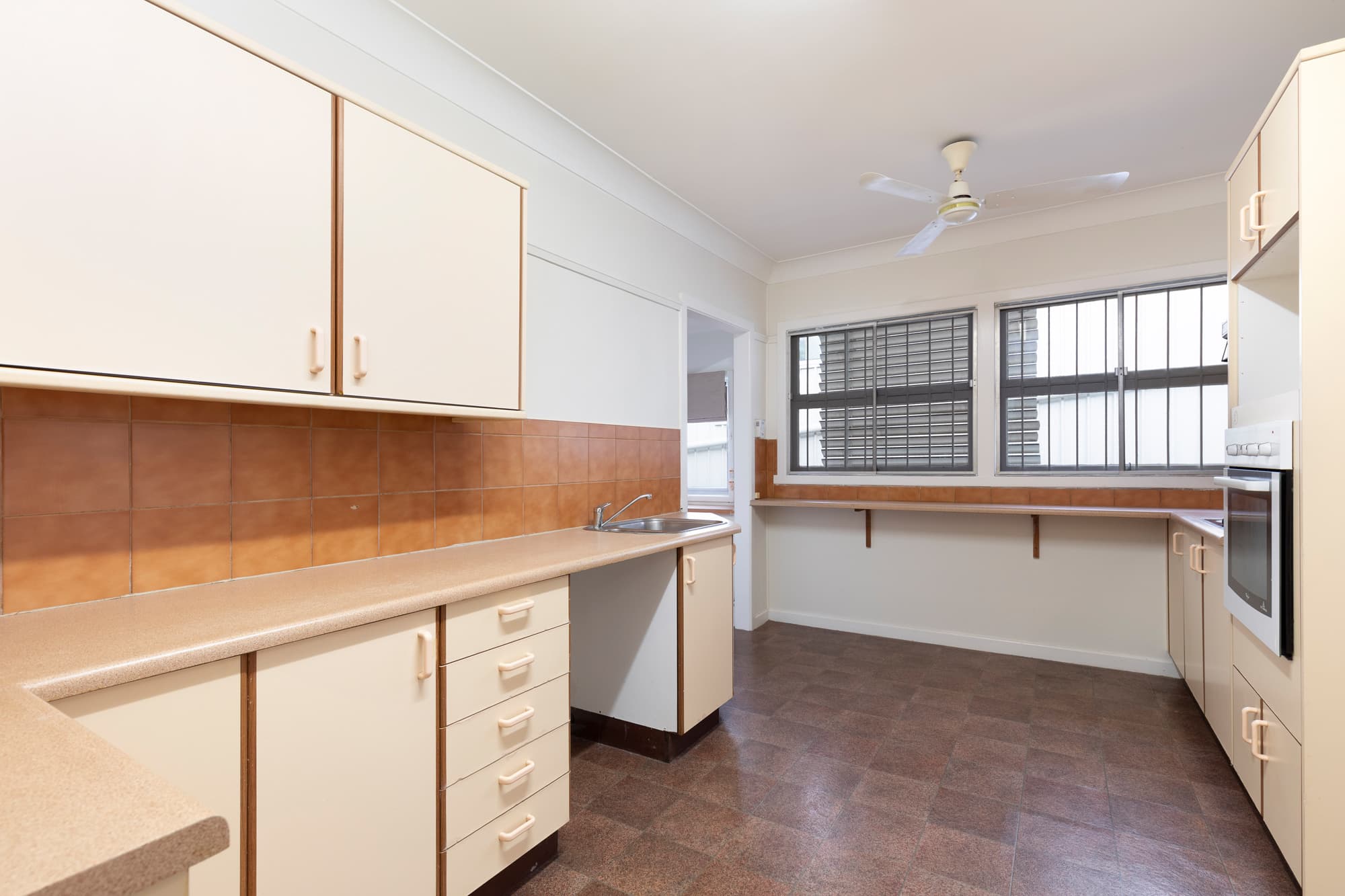 100 Ward Street, Indooroopilly - Thumbnail 6