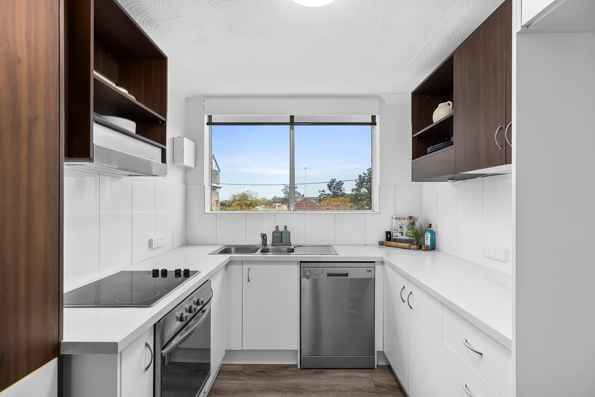 2/19 Augustus Street, Toowong - Thumbnail 6