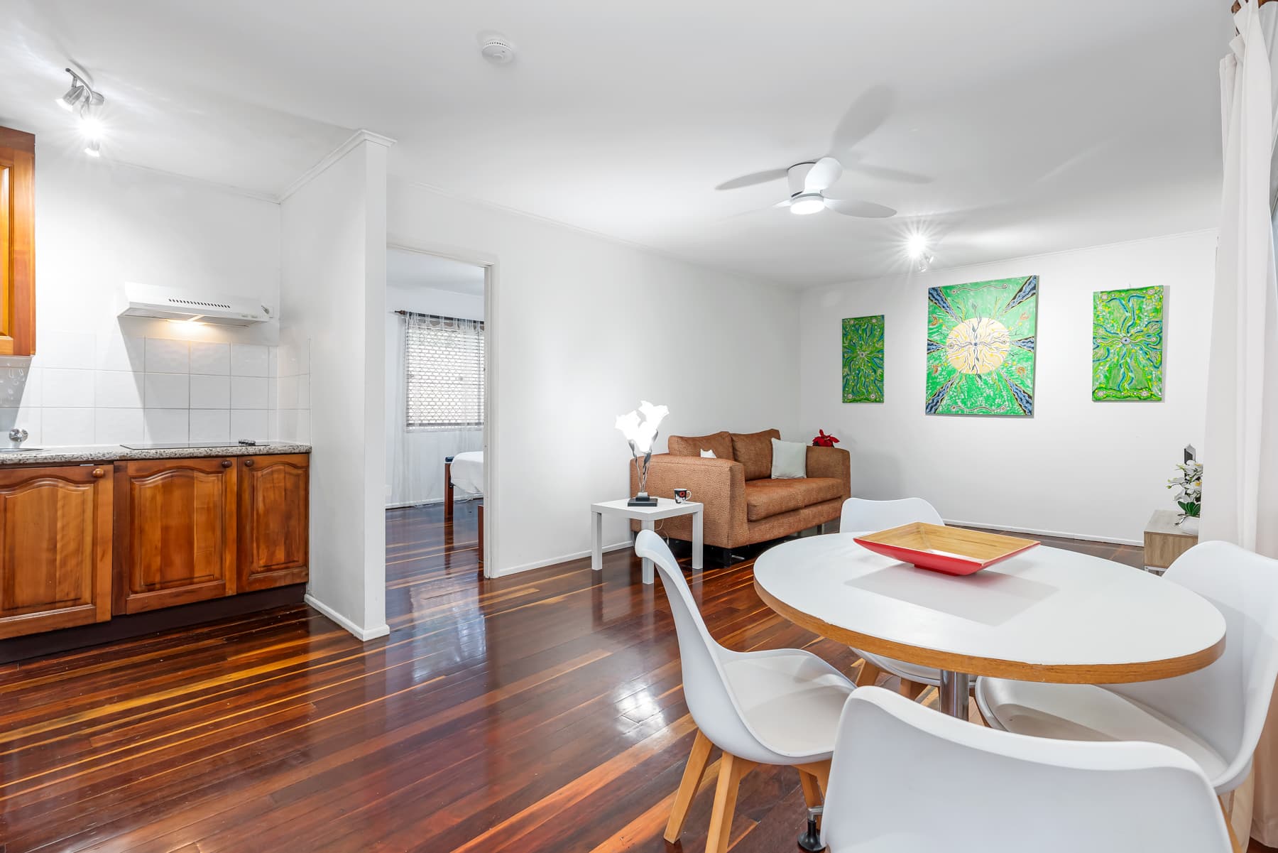 4/24 Twelfth Avenue, St Lucia - Image 1