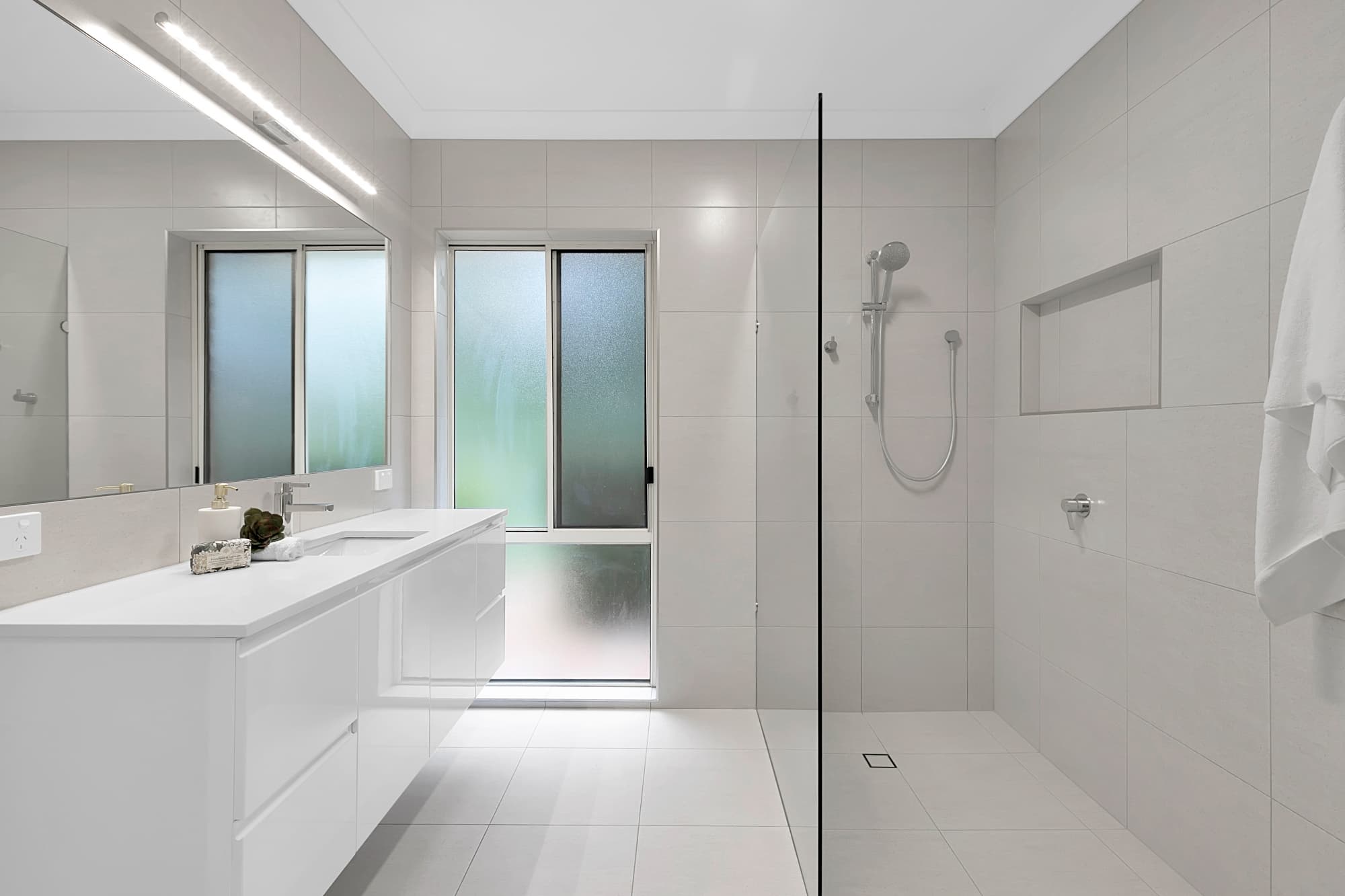 257A Sugars Road, Anstead - Thumbnail 7