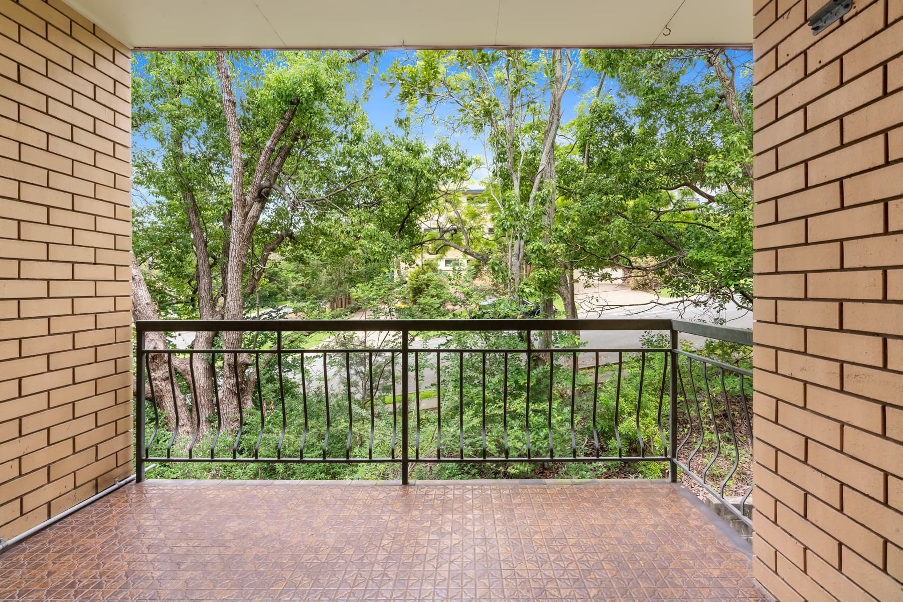 5/15 Douglas Street, St Lucia - Thumbnail 3