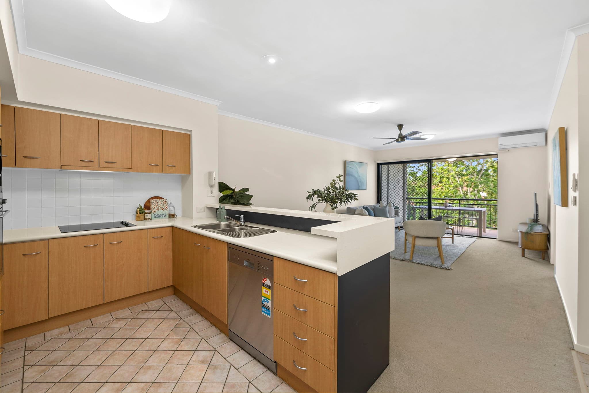 7/110 Indooroopilly ..., Taringa - Thumbnail 3