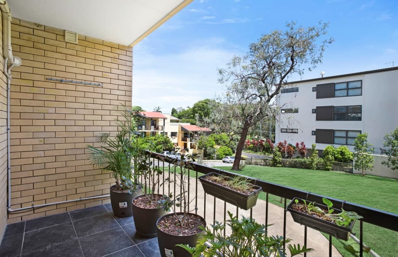 2/52 Sisley Street, St Lucia - Thumbnail 7