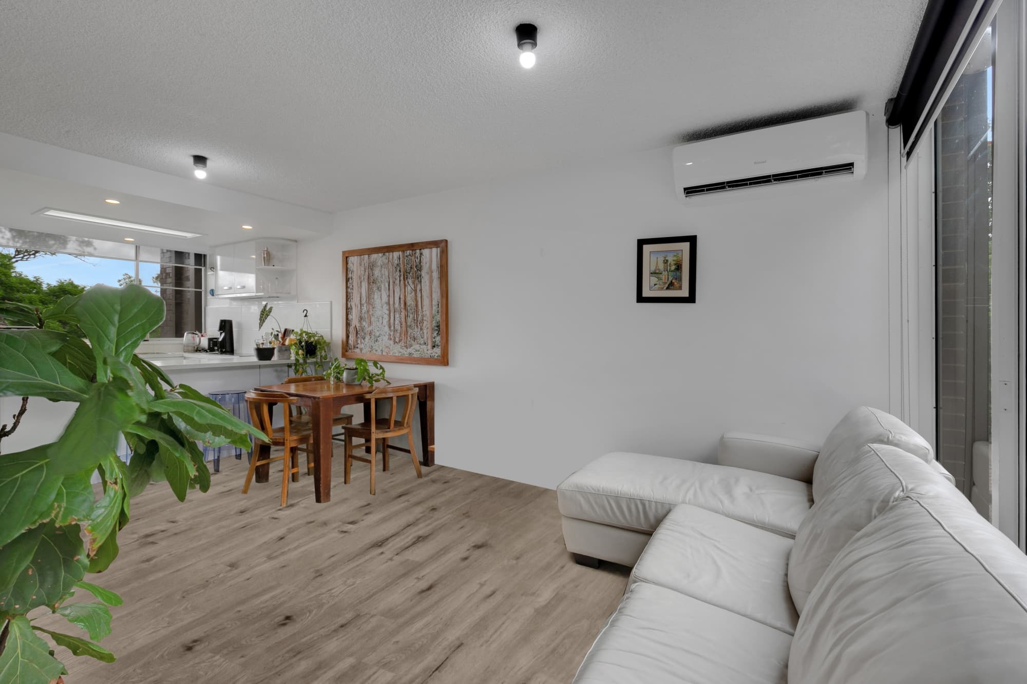 2/18 Holmes Street, Toowong - Thumbnail 2