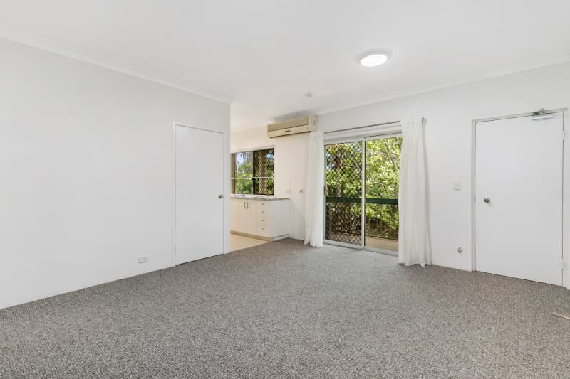 17/15 Whitmore Stree..., Taringa - Thumbnail 2
