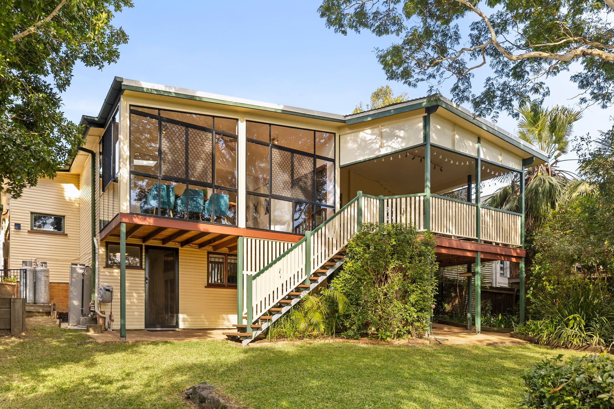 17 Kenmore Road, Kenmore - Image 1