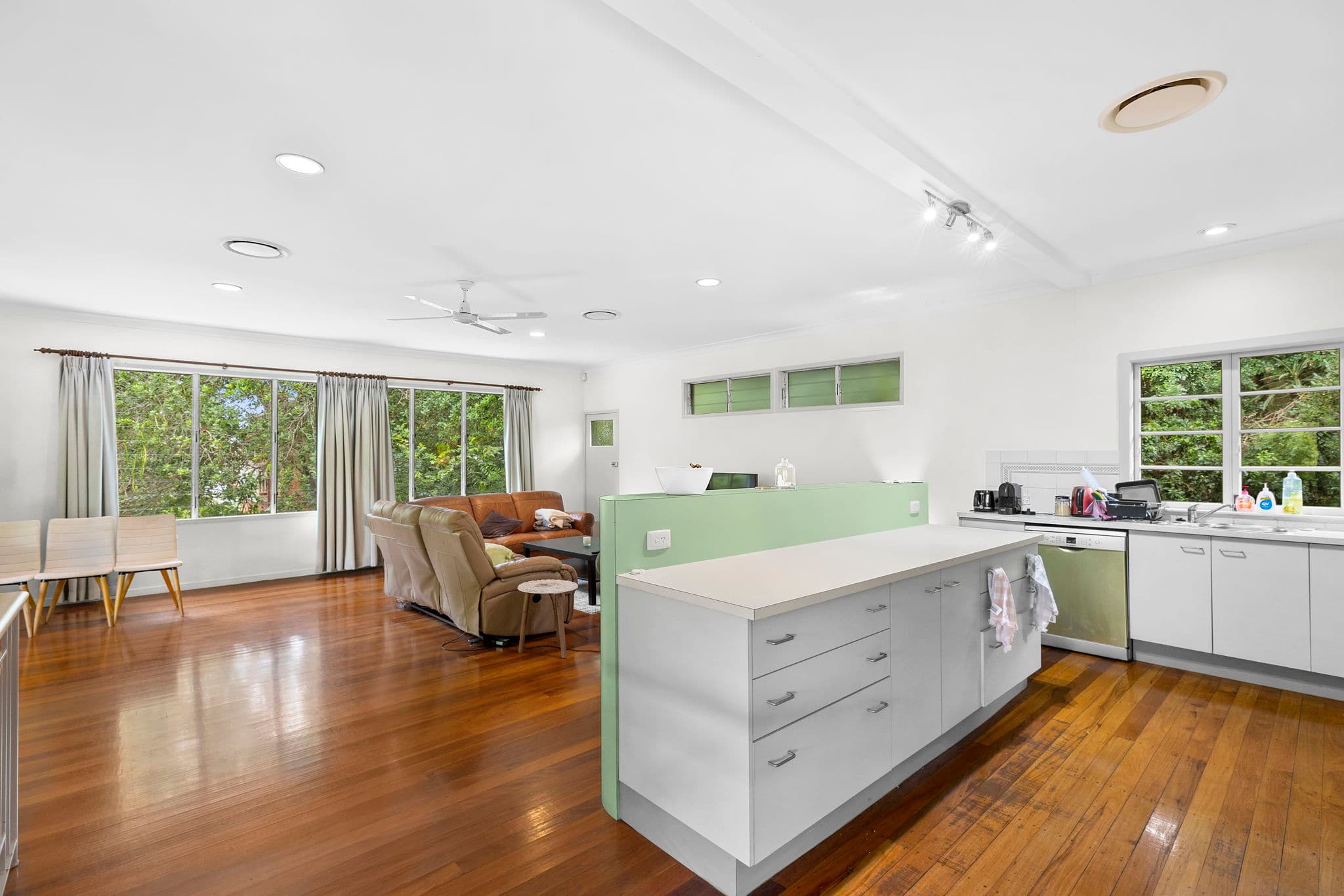 52 Woodstock Avenue, Taringa - Thumbnail 3