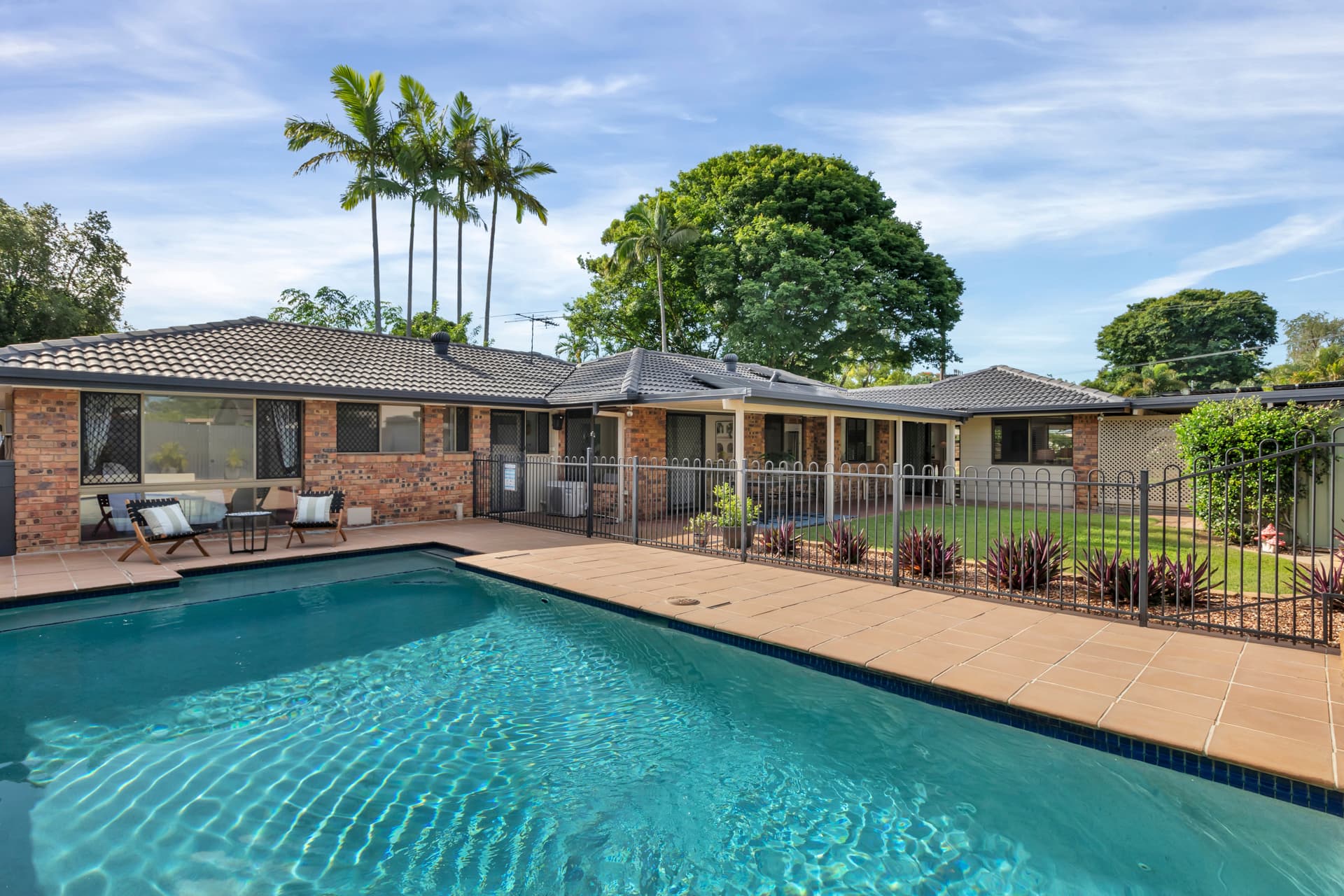 30 Romanella Street, Fig Tree Pocket - Image 1