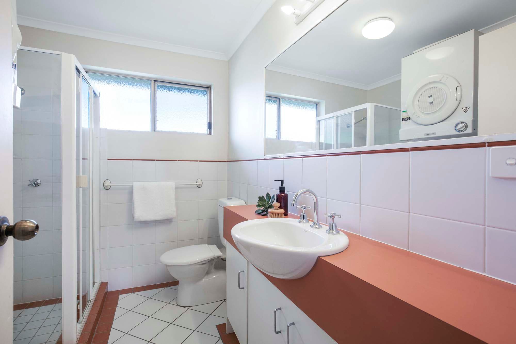 8/31 Glen Road, Toowong - Thumbnail 8