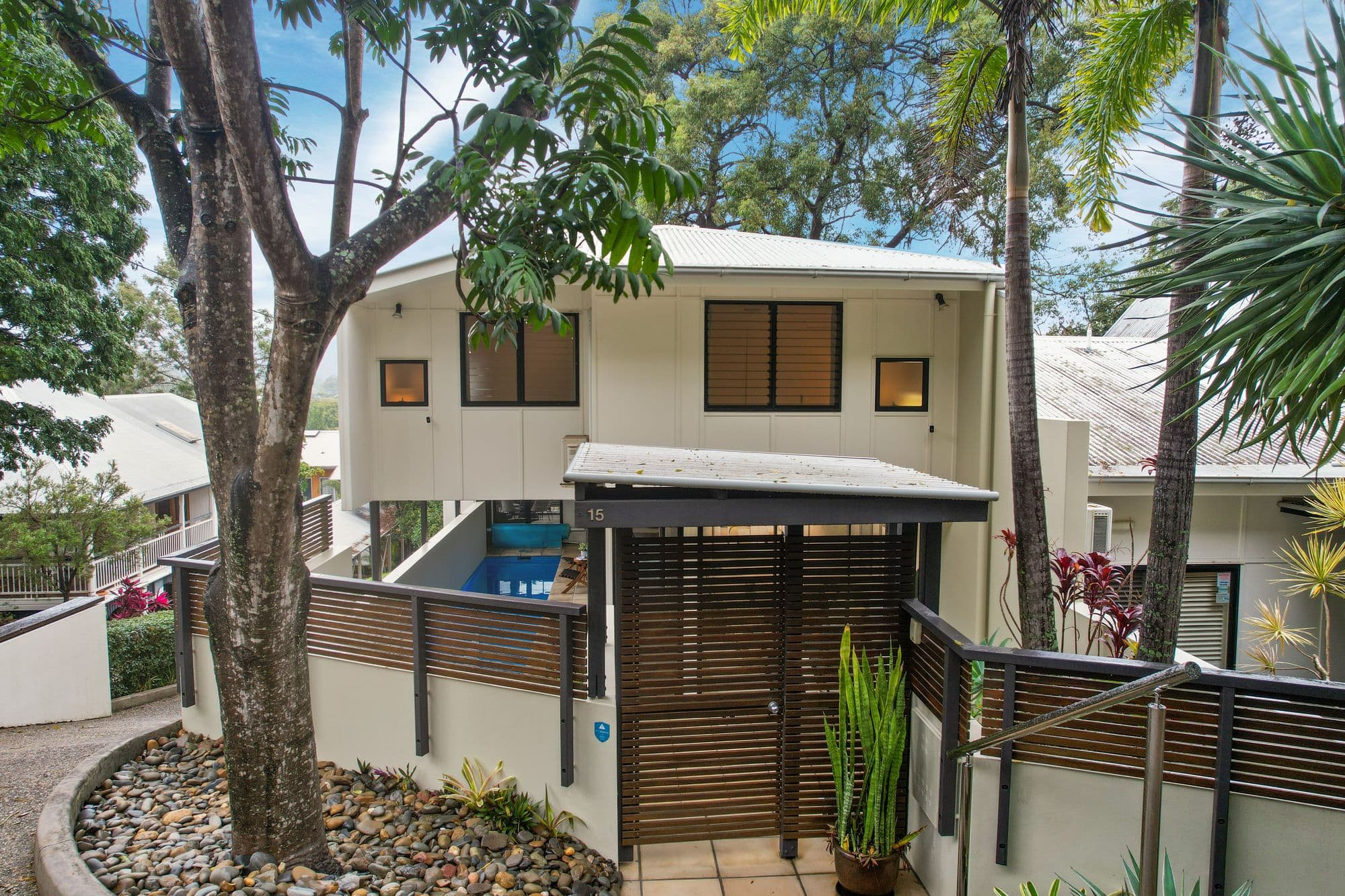 15 Central Avenue, Indooroopilly - Image 1