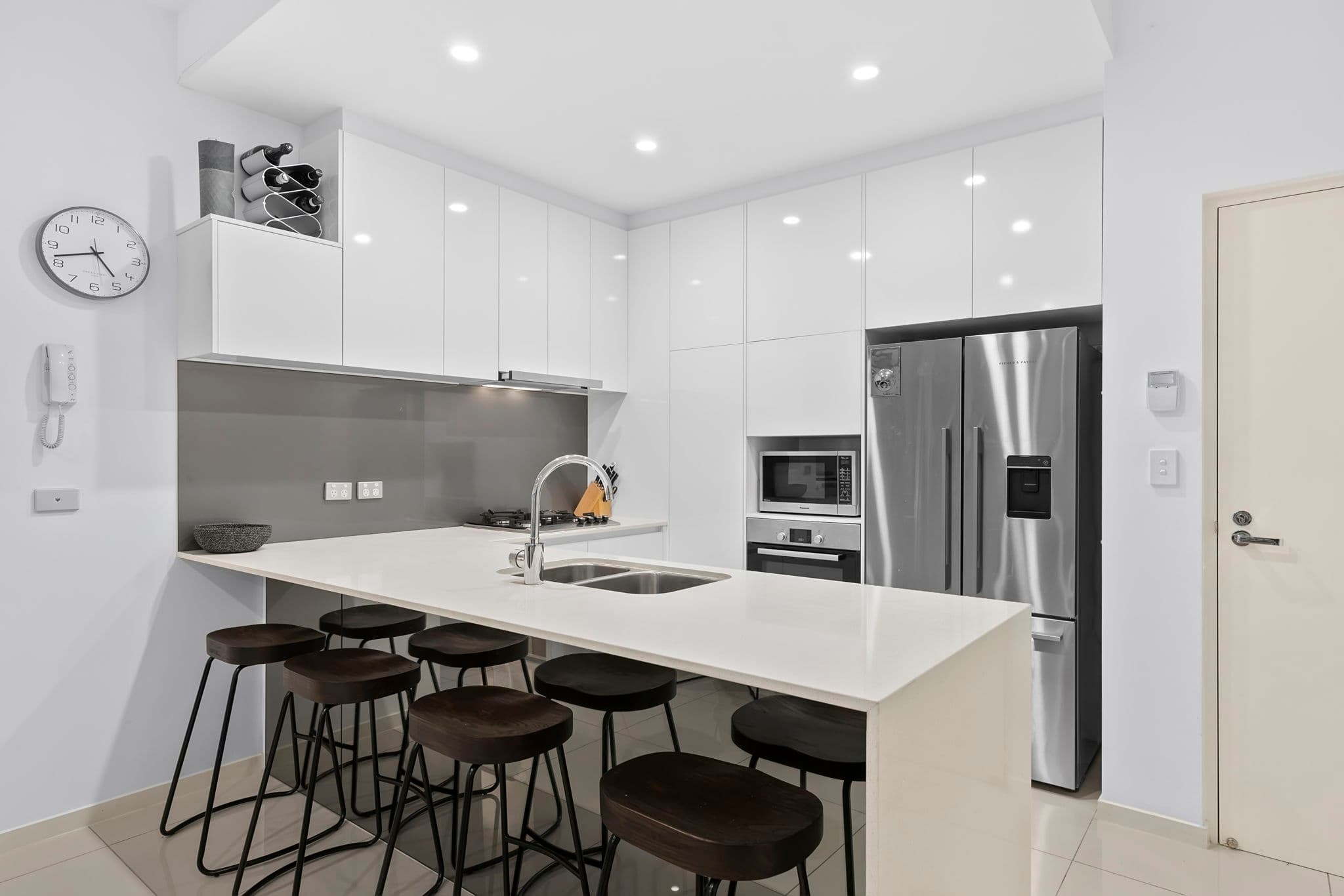 1/12 Montrose Road, Taringa - Thumbnail 2
