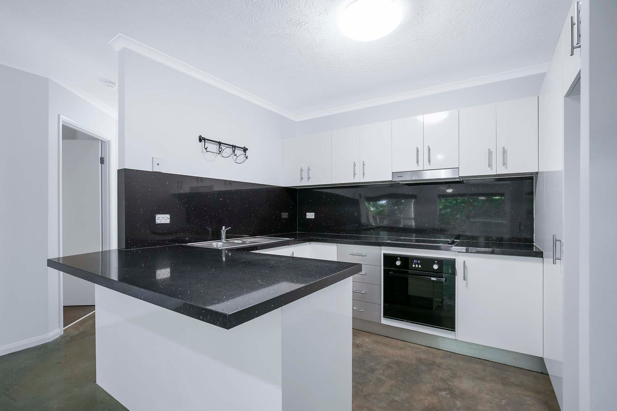 1/18 Herston Road, Kelvin Grove - Thumbnail 6