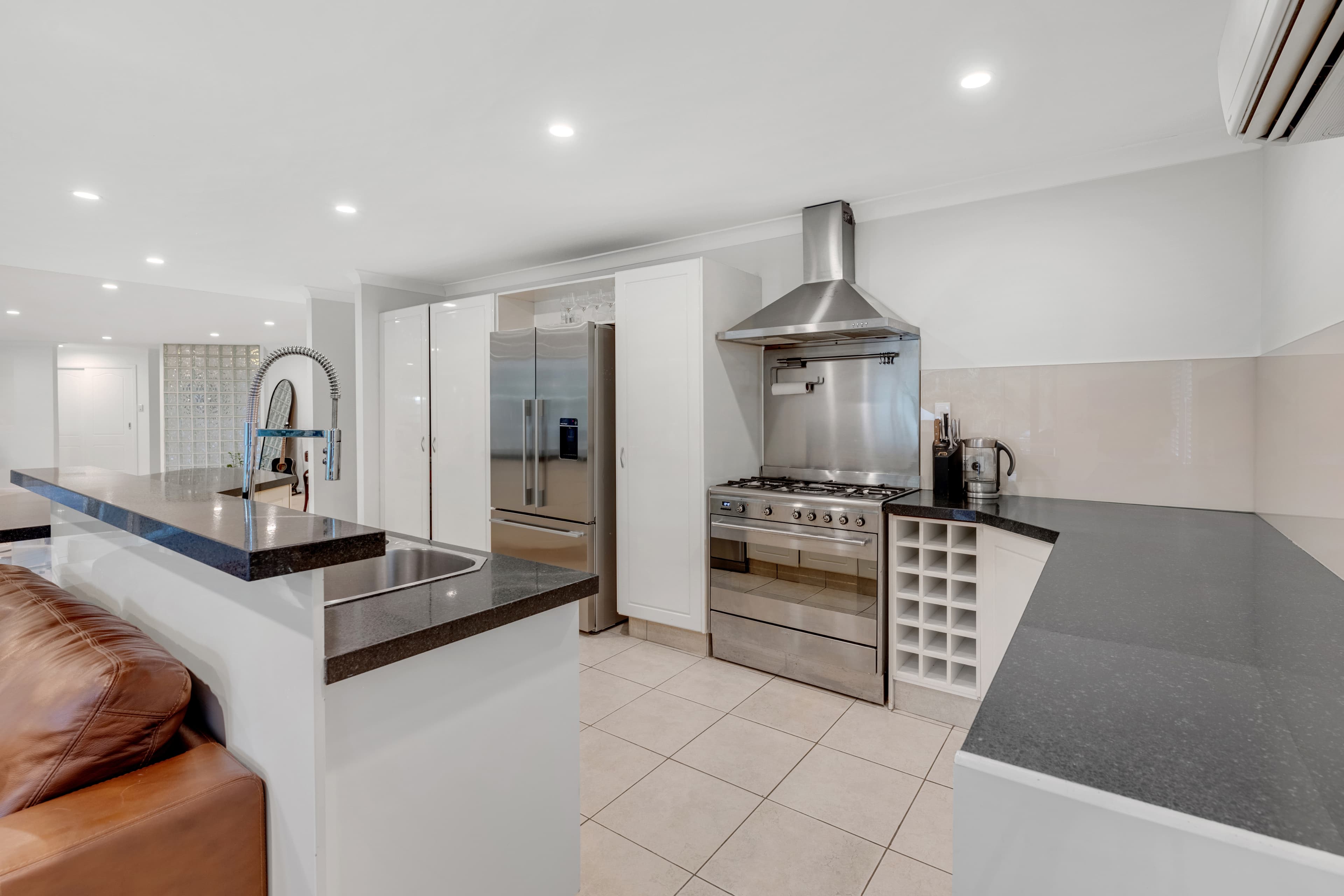 197 Kangaroo Gully R..., Bellbowrie - Thumbnail 3