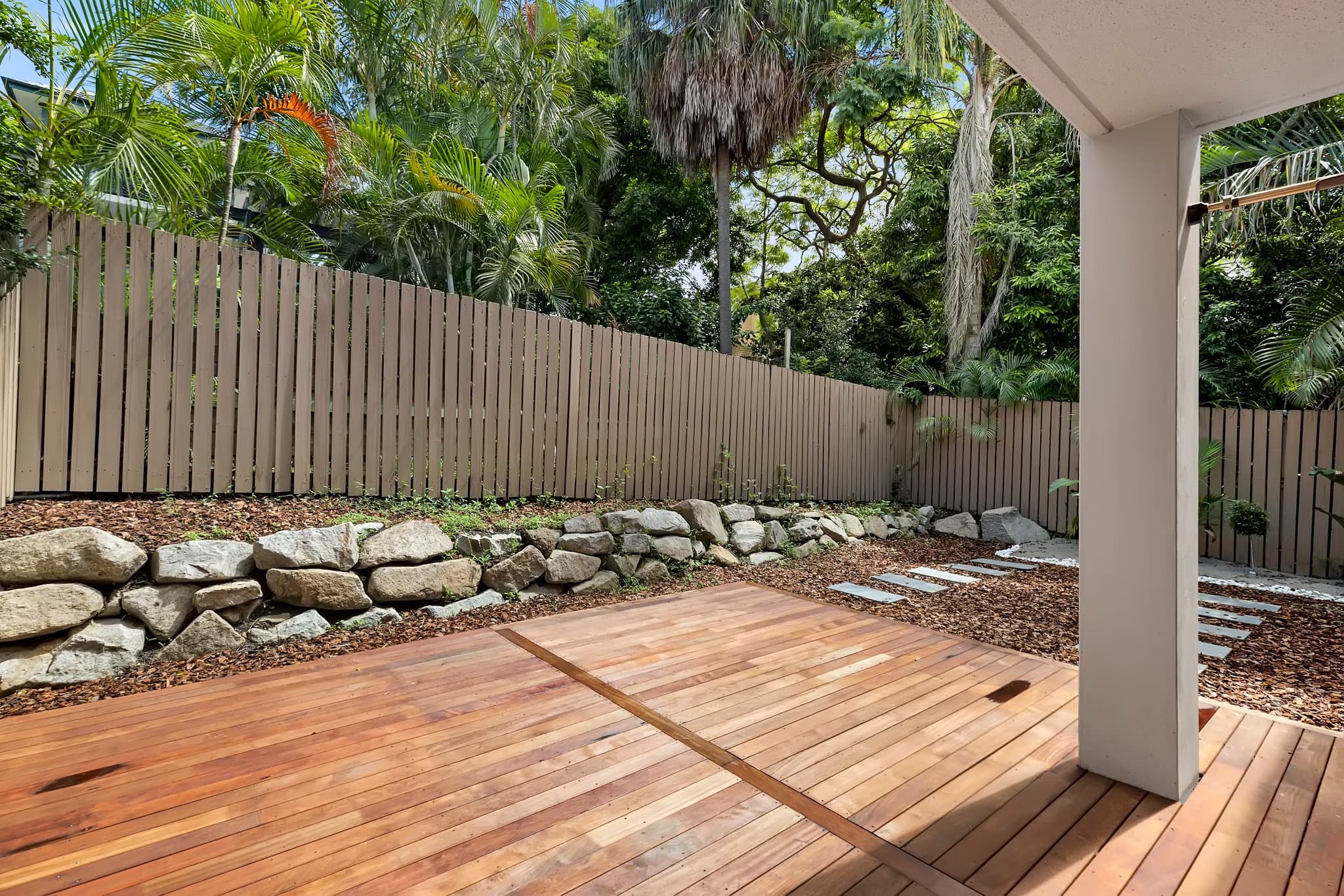 4/47 Warren Street, St Lucia - Thumbnail 2