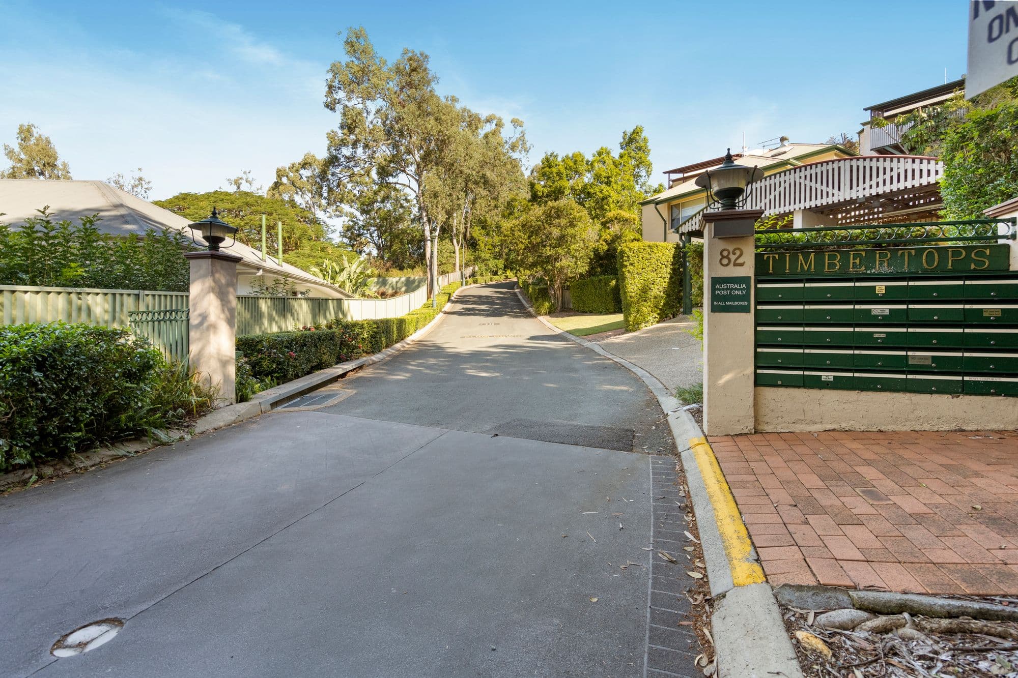 7/82 Russell Terrace, Indooroopilly - Image 1