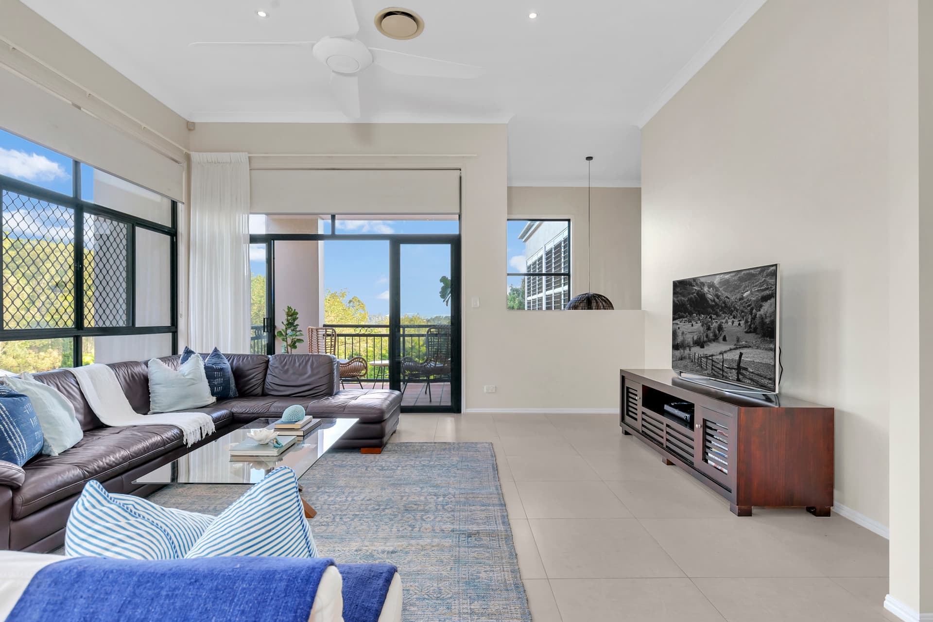20 Ringway Place, Chapel Hill - Thumbnail 5