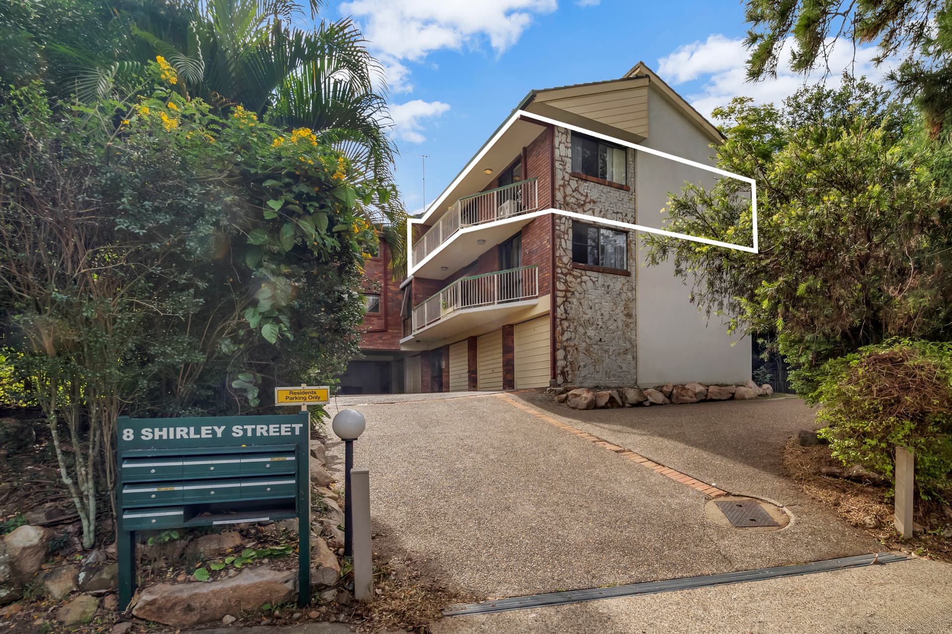 4/8 Shirley Street, Indooroopilly - Thumbnail 2