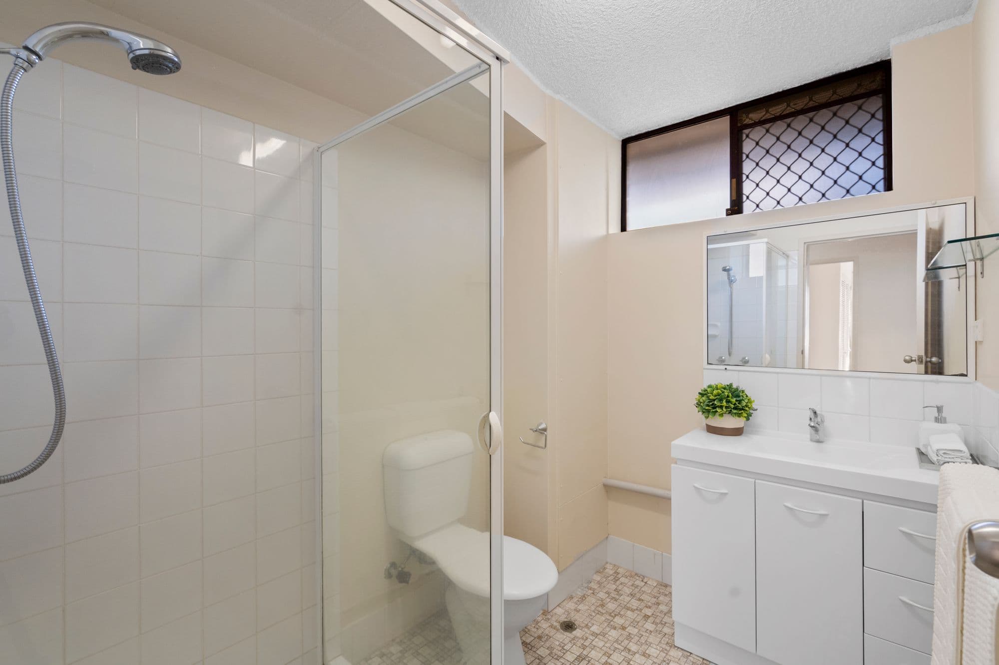 2/55 Central Avenue, Indooroopilly - Thumbnail 6