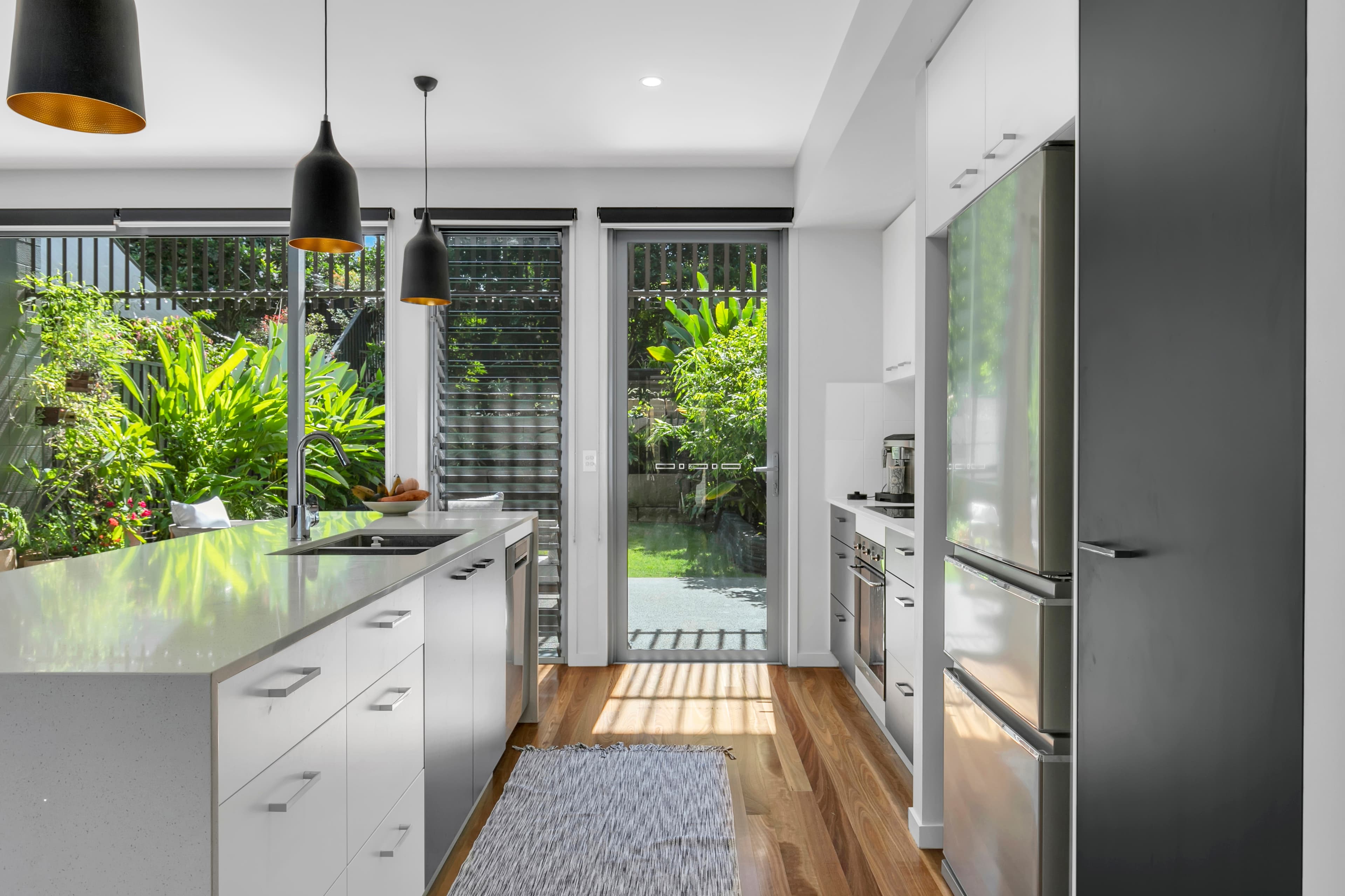103/35 Kersley Road, Kenmore - Thumbnail 2