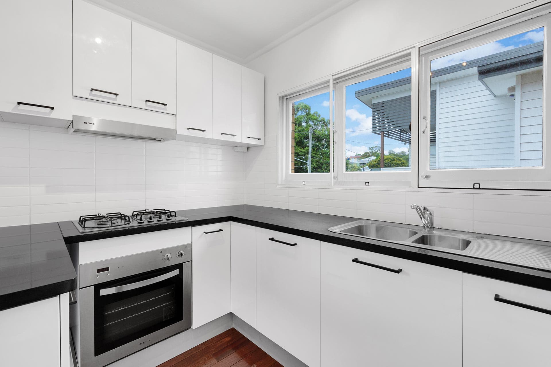 6/19 Quinn Street, Toowong - Thumbnail 2