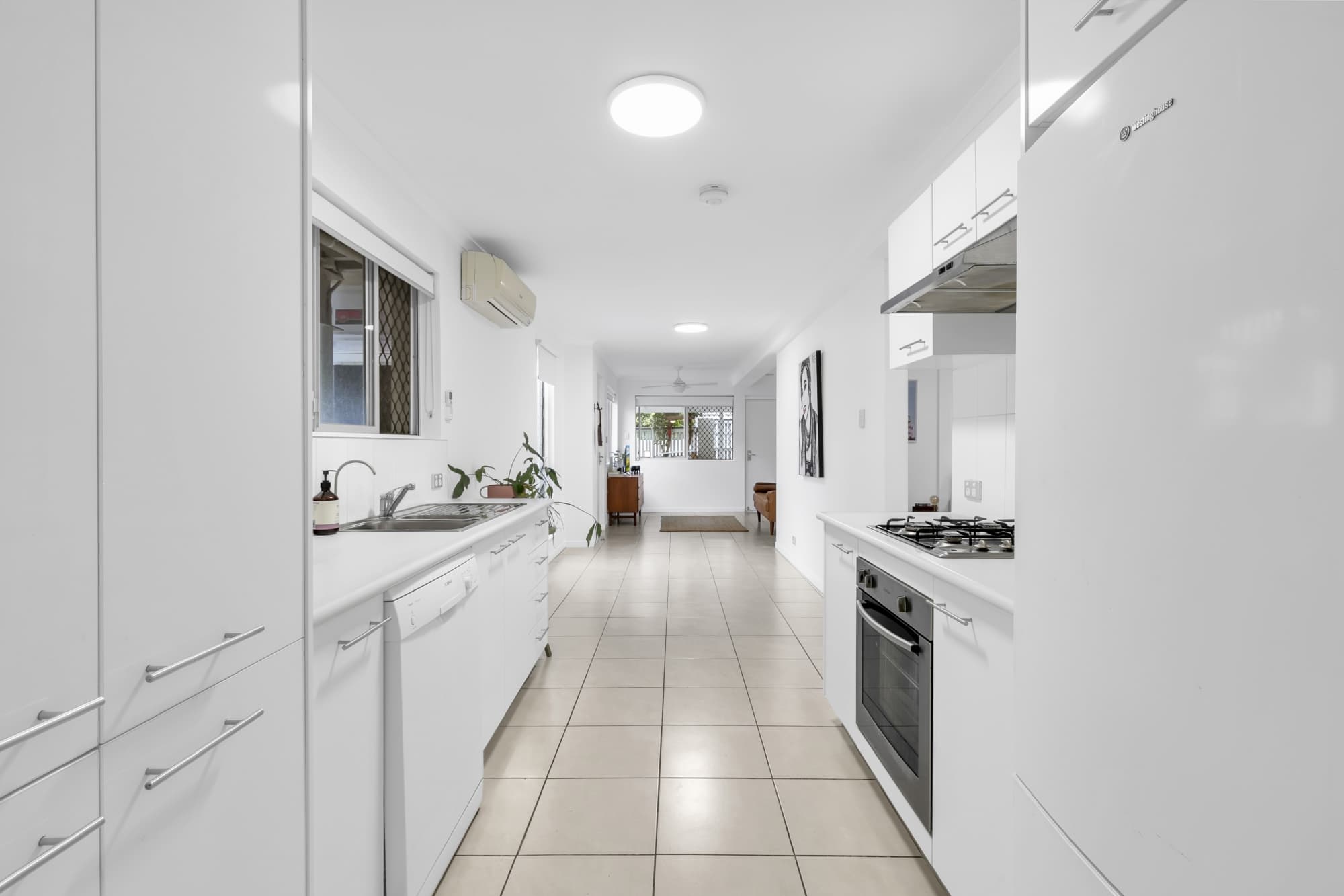 6/14 Lucy Street, Milton - Thumbnail 4