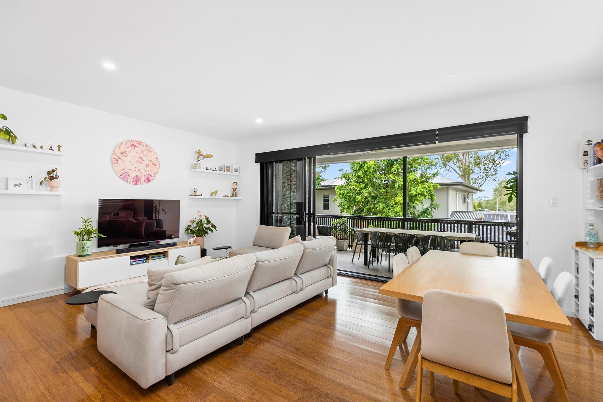 11/15 Kersley Road, Kenmore - Image 1