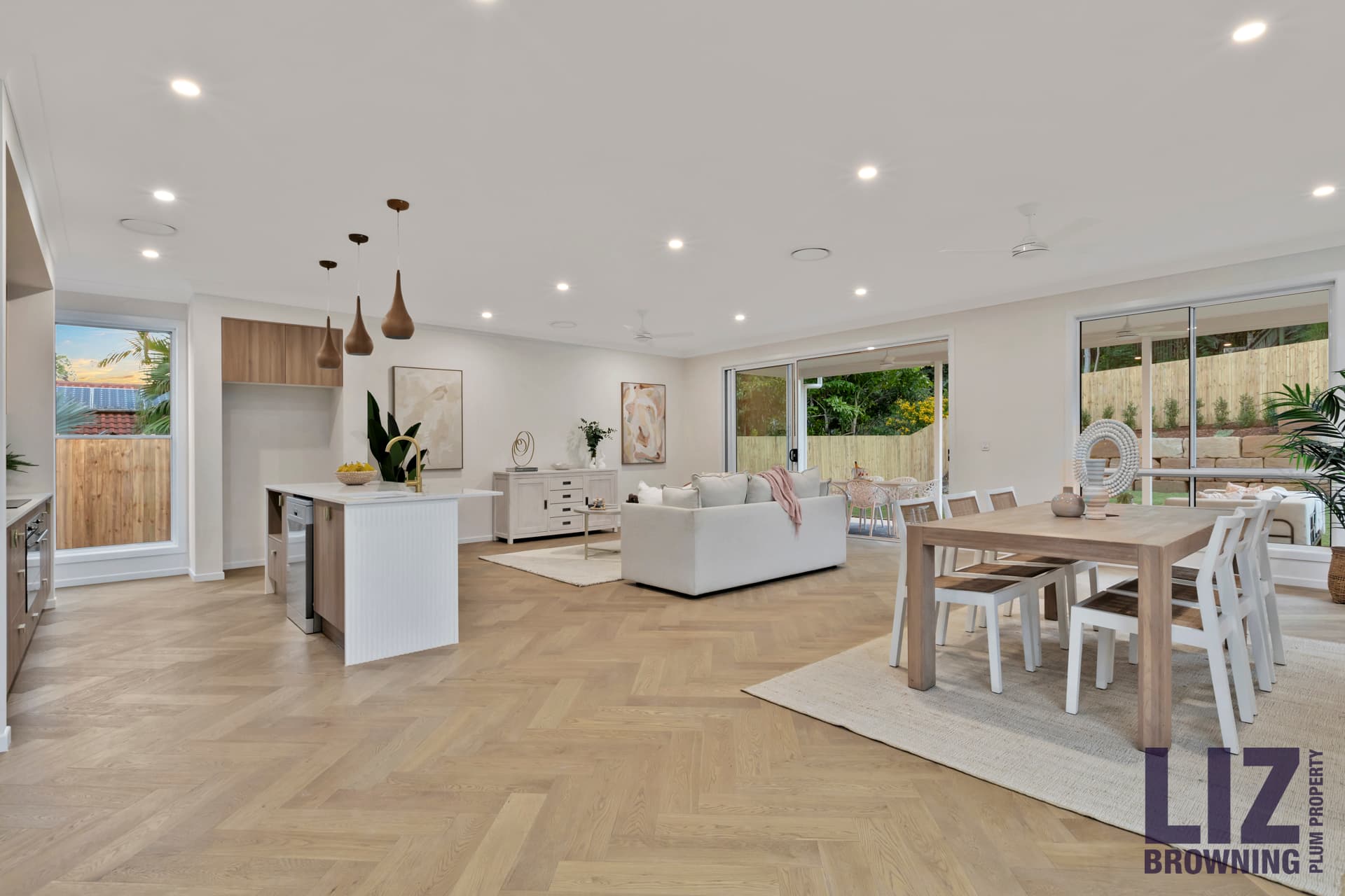 9a Valleybrook Stree..., Kenmore Hills - Image 1