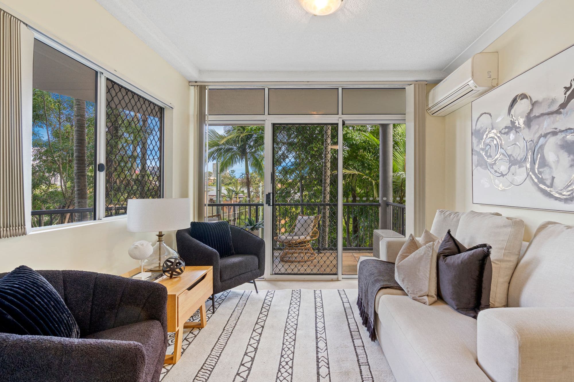 4/32 Cadell Street, Toowong - Thumbnail 2