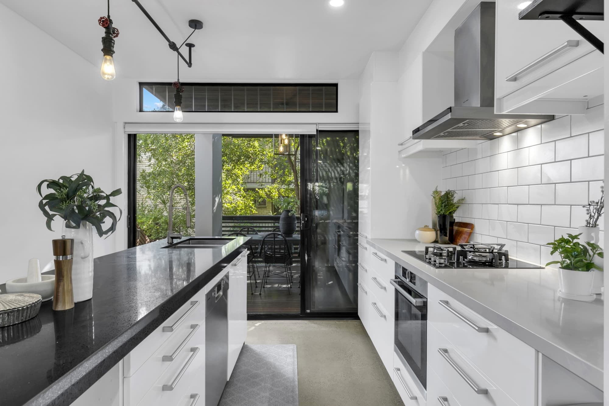 2/26 Holland Street, Toowong - Thumbnail 5